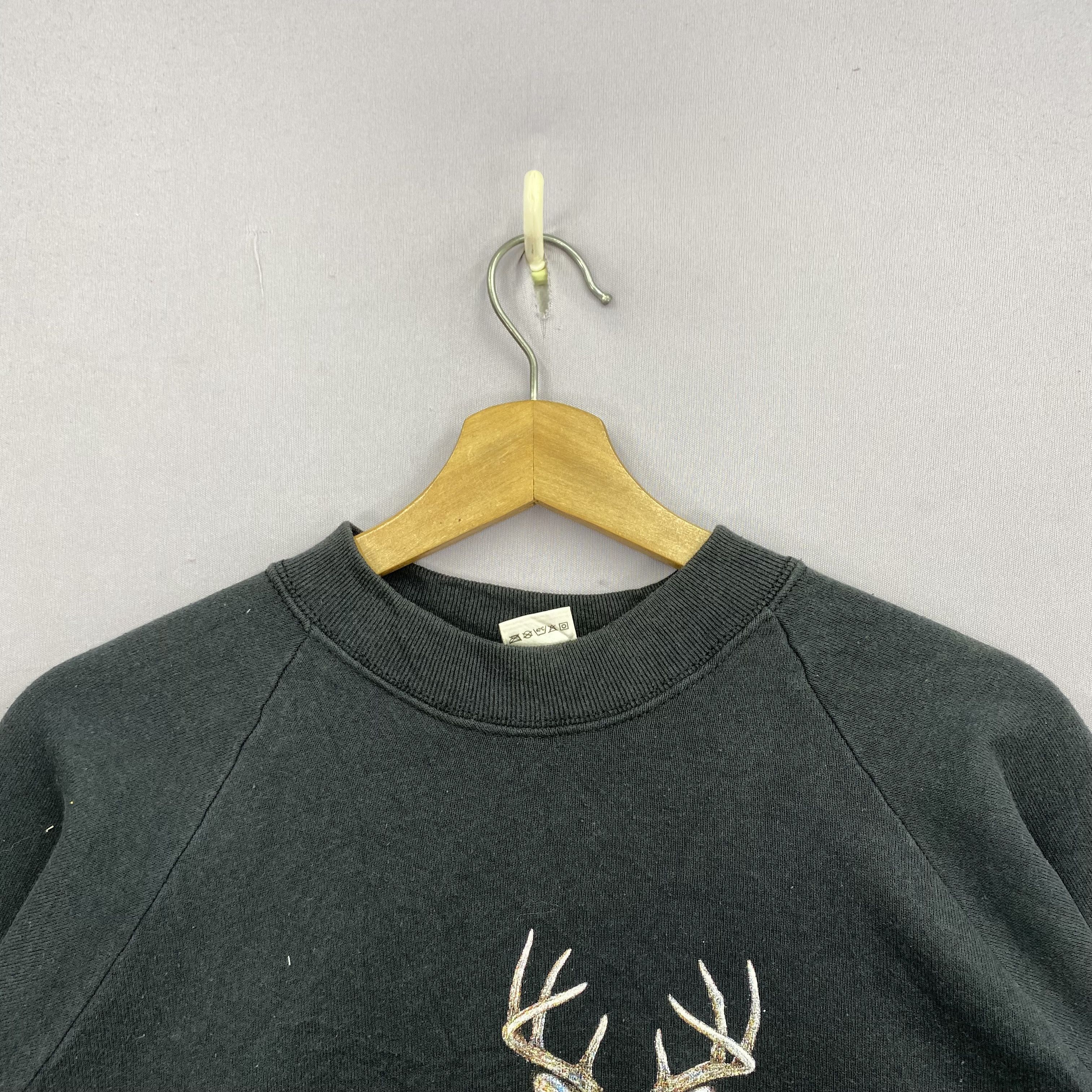 Vintage Vintage 90s Deer Sweater Dave Constawine Sweatshirt Size US L / EU 52-54 / 3 - 2 Thumbnail