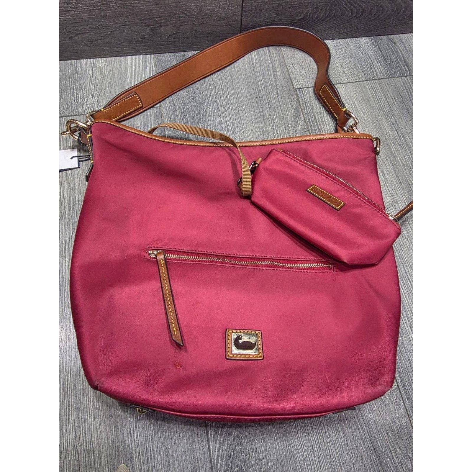 Dooney & Bourke Dooney & Bourke burgundy Wayfarer Small Hobo Cro bag B000555 Size ONE SIZE - 4 Thumbnail