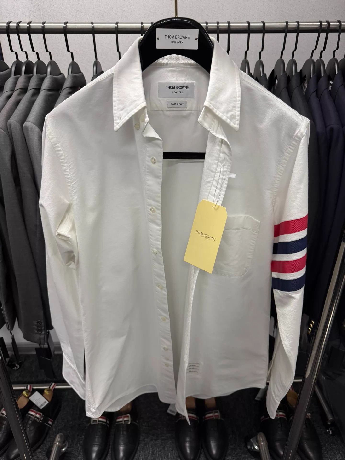 Thom Browne Thom Browne Men's 4-Bar White Oxford Shirt Size 3 Size US L / EU 52-54 / 3 - 1 Thumbnail