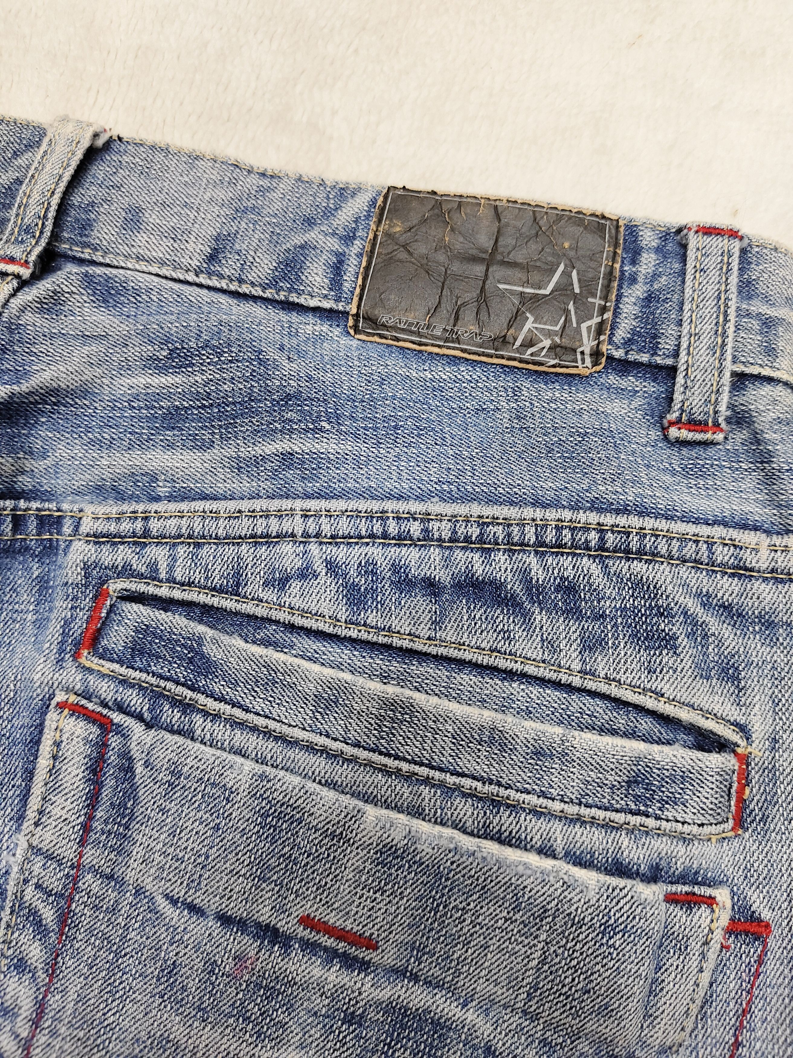 Japanese Brand 00s Rattletrap 🇯🇵 Distressed Pacthwork Raw Selvedge Jeans Size US 32 / EU 48 - 5 Thumbnail