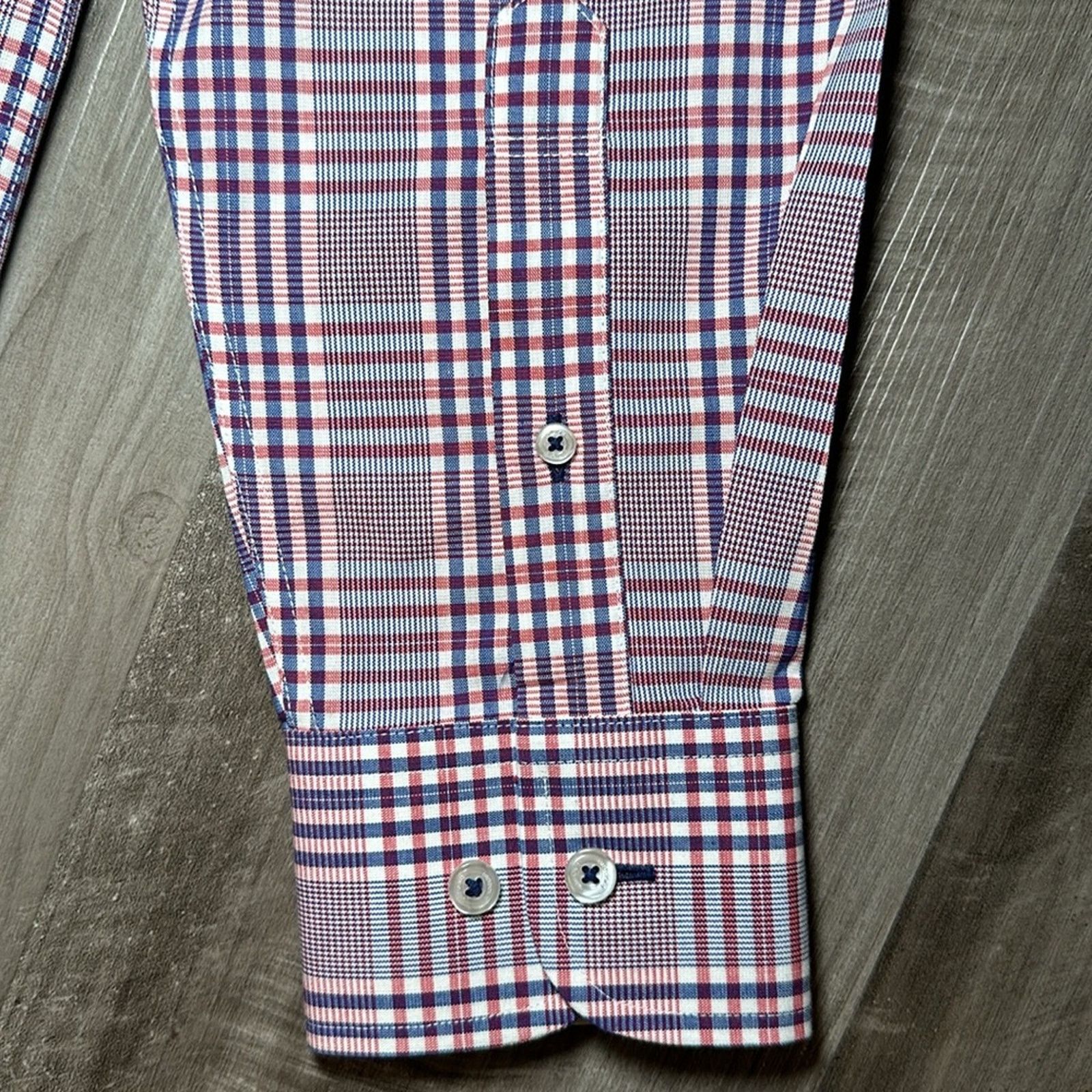 UNTUCKit UnTuckIt Wrinkle Free Long Sleeve Button Down - Medium Size US M / EU 48-50 / 2 - 4 Thumbnail