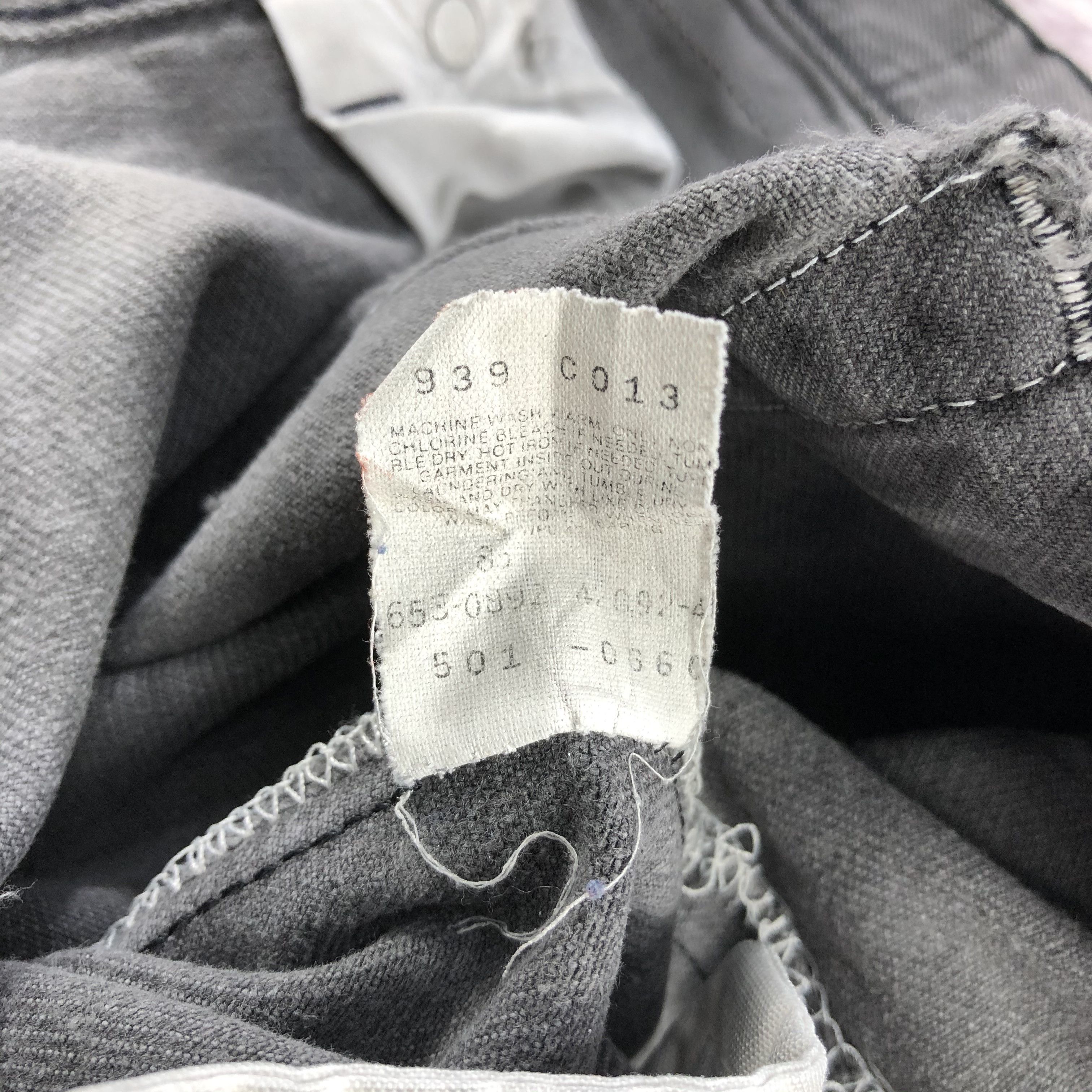 Levi's Vintage 90s Sunfaded Levis 501 Jeans-JM2290 Size US 33 - 15 Thumbnail