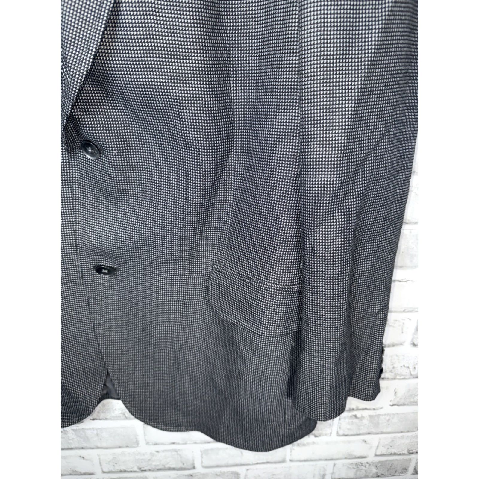 Jack Victor VINTAGE Jack Victor Sport Coat Mens 44R Gray Bamboo Viscose 2 Button Sports Coat Size US S / EU 44-46 / 1 - 3 Thumbnail