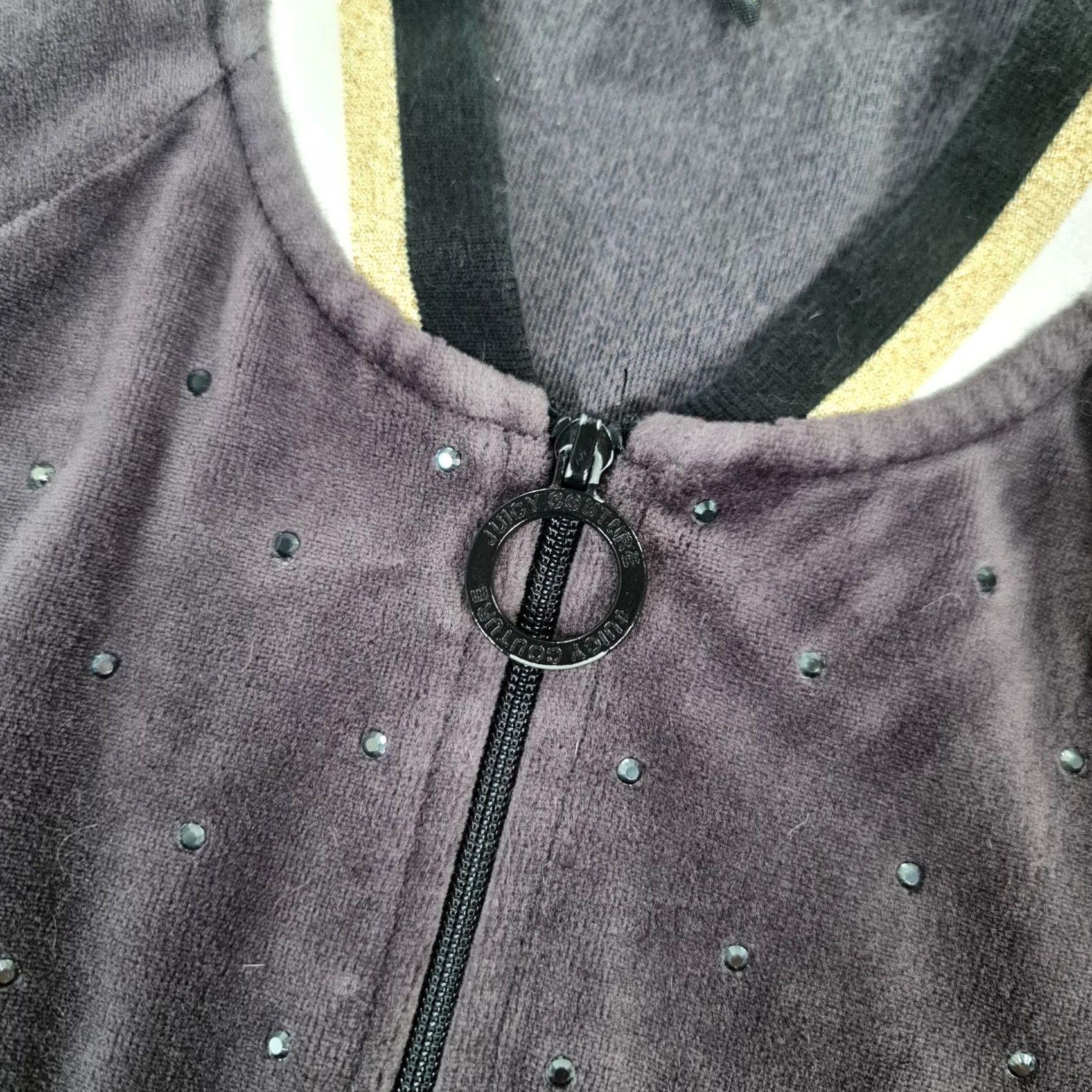 Juicy Couture VINTAGE Juicy Couture Tracksuit Set Grey Small Jacket & Pants Velvet Rhinestones Size 28" / US 6 / IT 42 - 5 Thumbnail