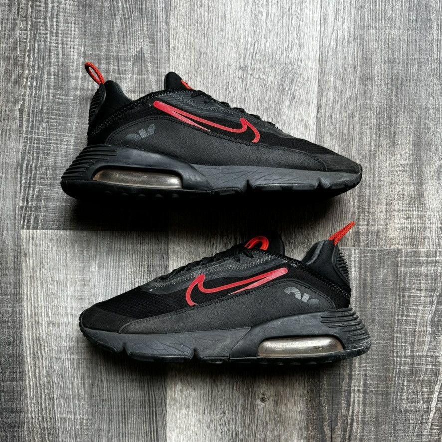Nike NIKE • Air Max 2090 "Radiant Red" (11.5M) Size US 11.5 / EU 44-45 - 2 Thumbnail