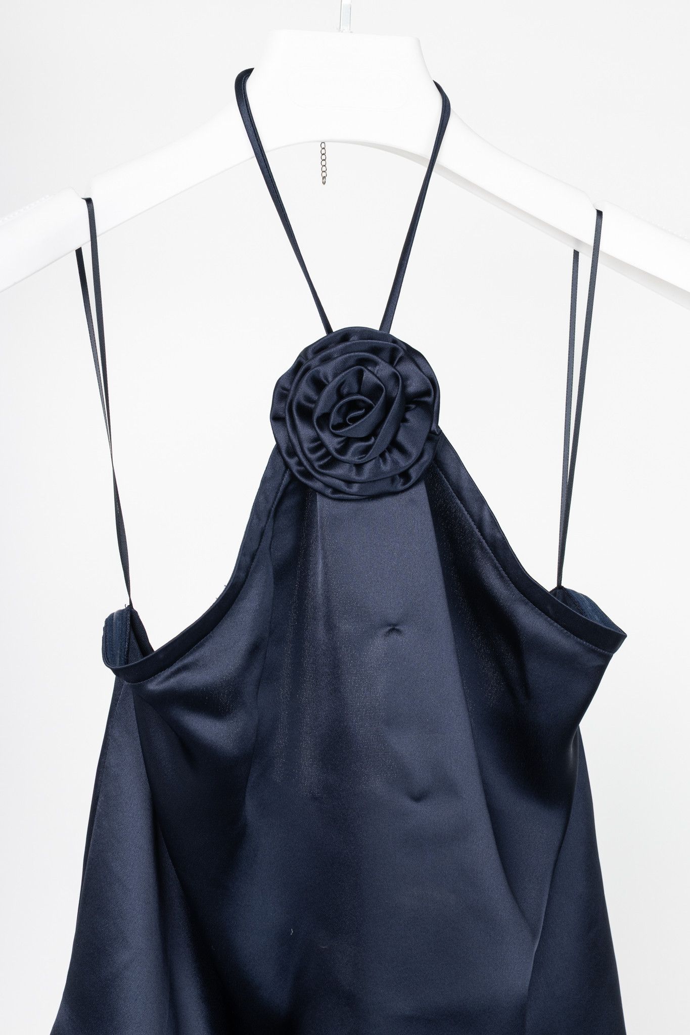 CAMI NYC CAMI NYC Thandar Storm Satin Rosette Halter Camisole Size XS / US 0-2 / IT 36-38 - 3 Thumbnail
