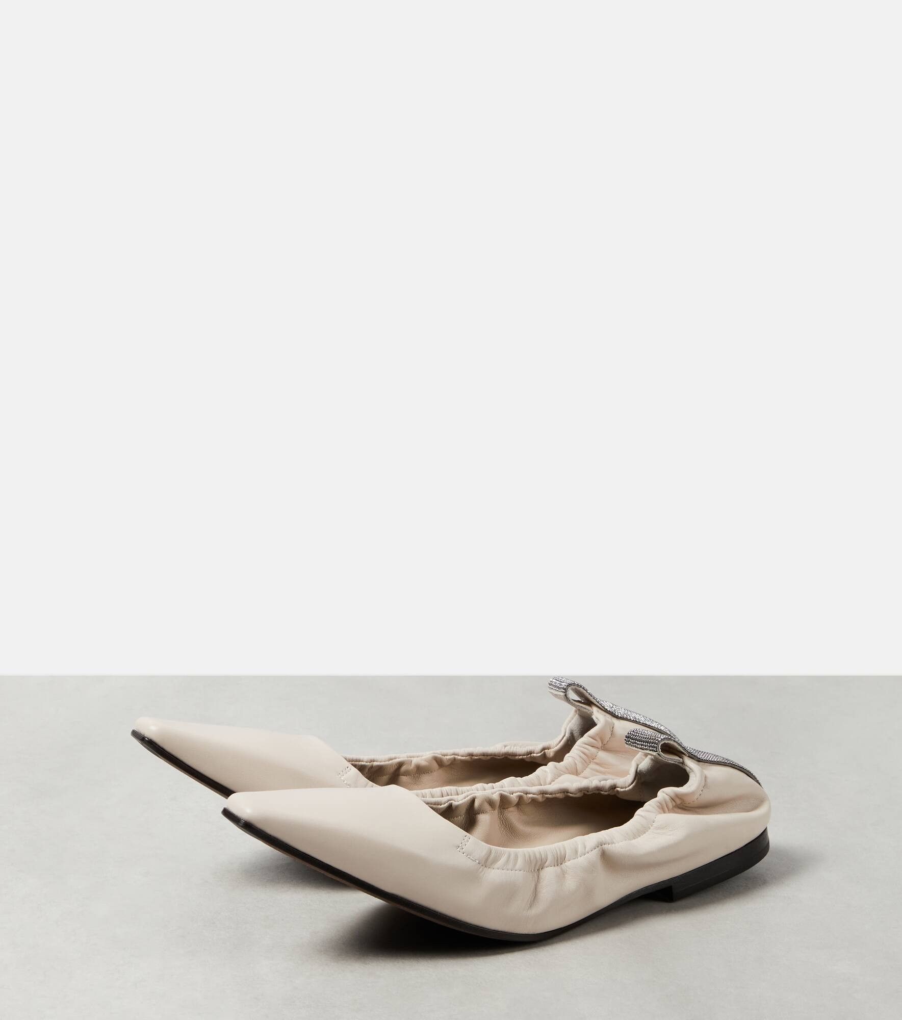 Brunello Cucinelli o1w1db10825 Pair Of Ballet Flats in Open White Size US 6 / IT 36 - 1 Thumbnail