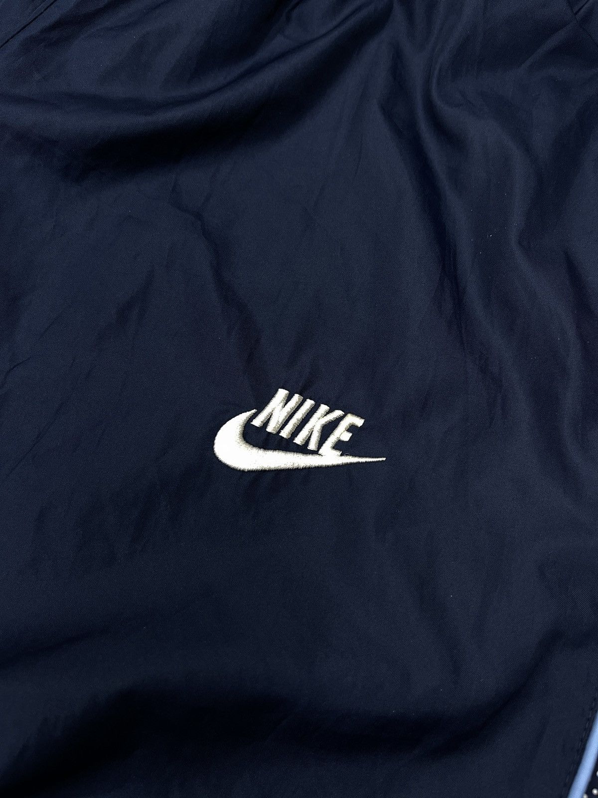 Nike Vintage Nike Nylon Sweatpants Navy Drill Y2K ACG TECH Size S Size US 30 / EU 46 - 5 Thumbnail