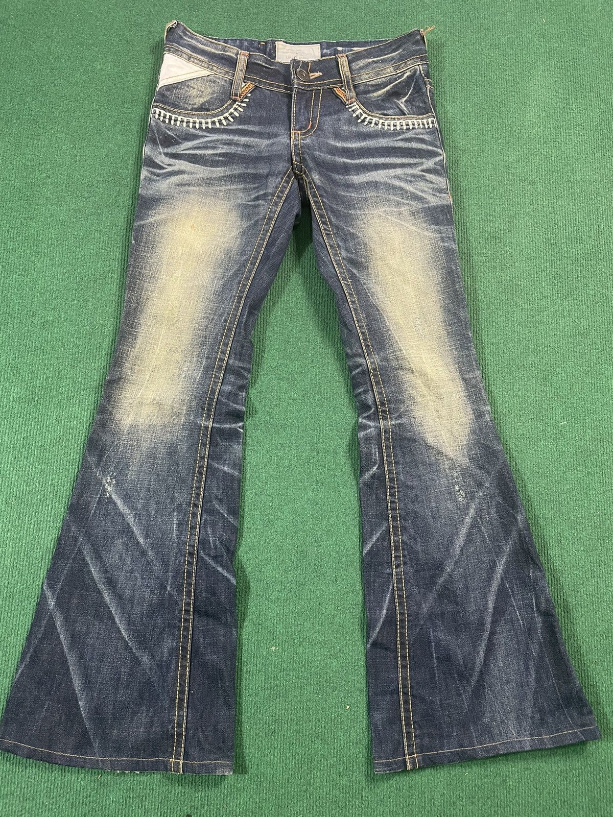 Japanese Brand Distressed Lolita Japanese Jeans Flair Cut Size US 30 / EU 46 - 5 Thumbnail