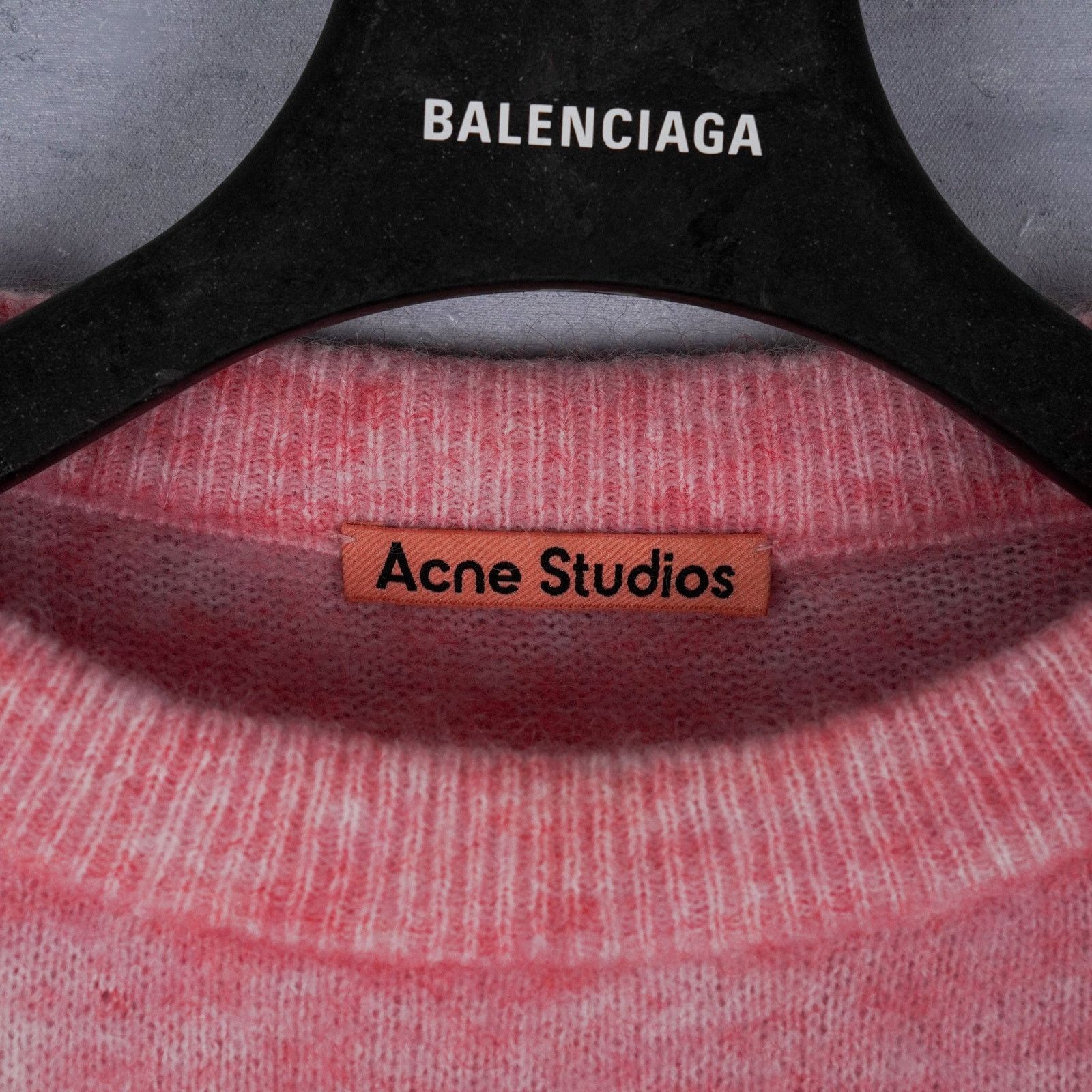 Acne Studios Acne studios soft brushed pink mohair wool jumper sweater Size S / US 4 / IT 40 - 4 Thumbnail