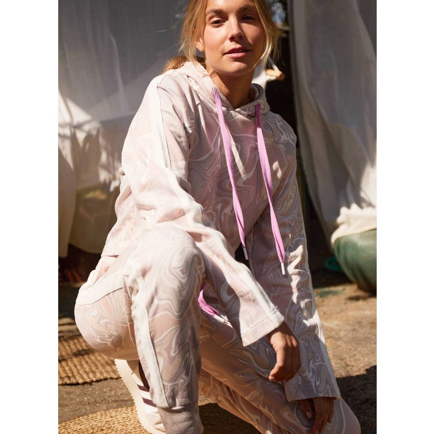 Anthropologie New Anthropologie The Upside Marbled Hoodie $148 X-SMALL Size XS / US 0-2 / IT 36-38 - 2 Thumbnail