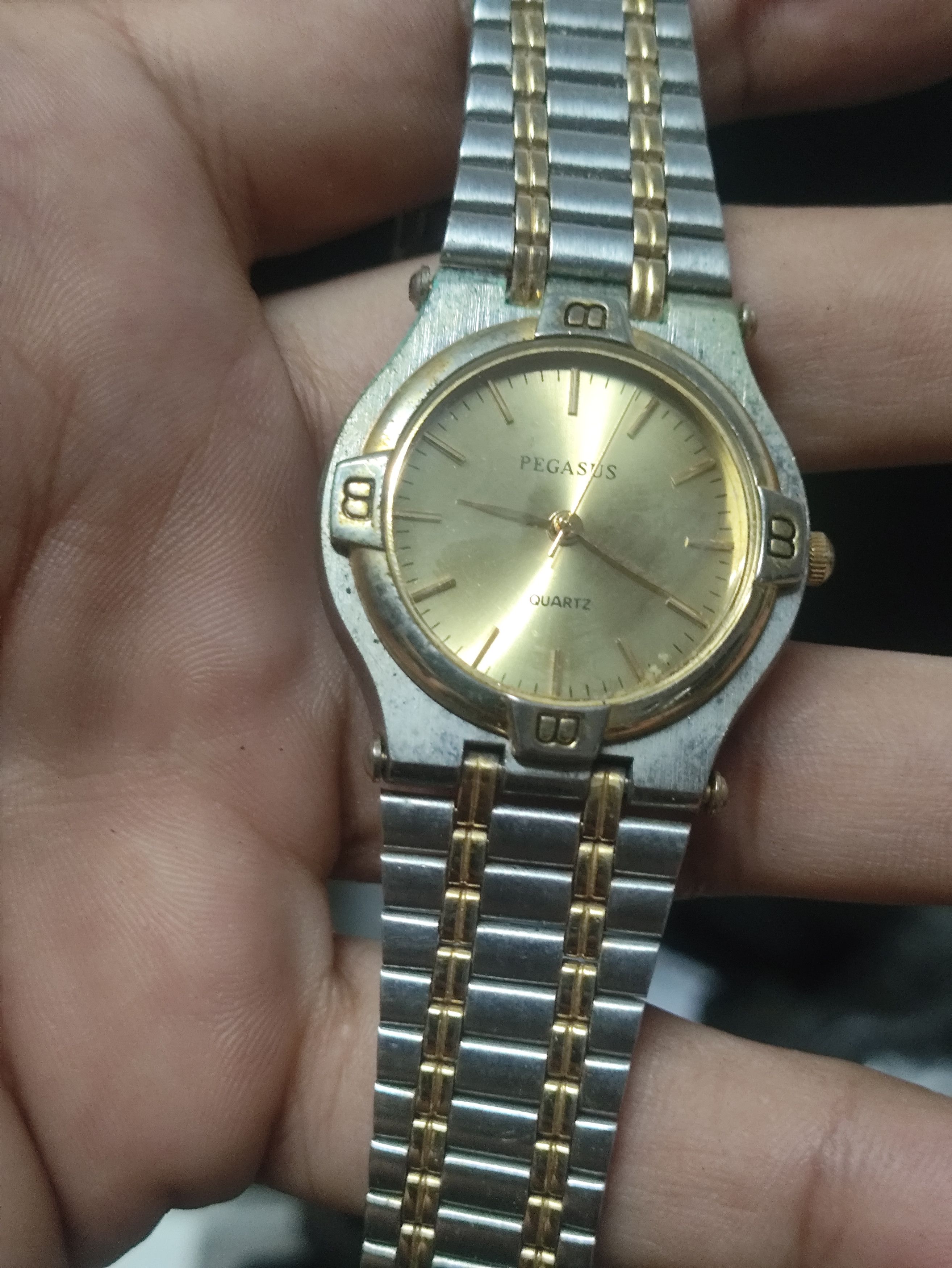Vintage PEGASUS Vintage Watch,QUARTZ JAPAN ENGINE. Authentic design Size ONE SIZE - 4 Thumbnail