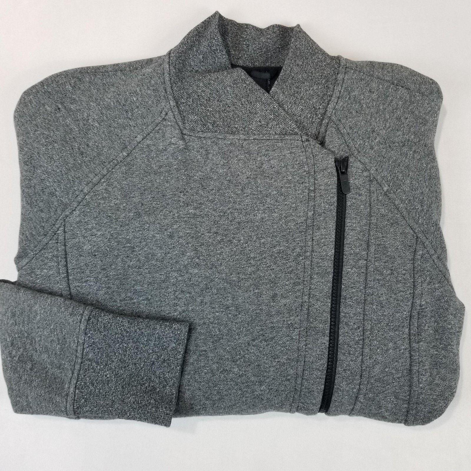 Lululemon Lululemon Jacket Womens Medium 10 Gray Back To It Wrap Size M / US 6-8 / IT 42-44 - 3 Thumbnail