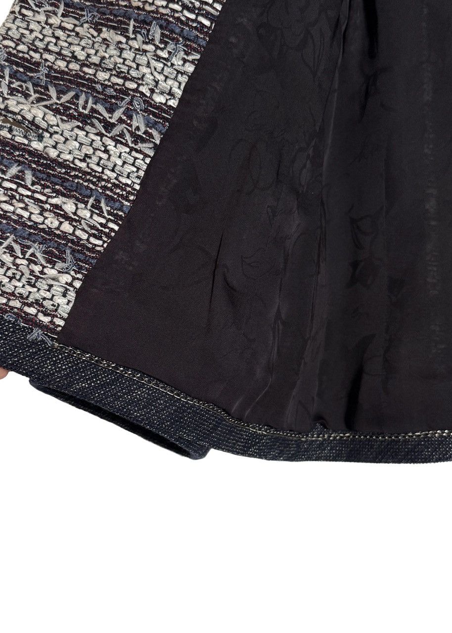 Chanel Chanel SS13 Paris/Singapore Navy Blue White Tweed Jacket Size M / US 6-8 / IT 42-44 - 8 Thumbnail