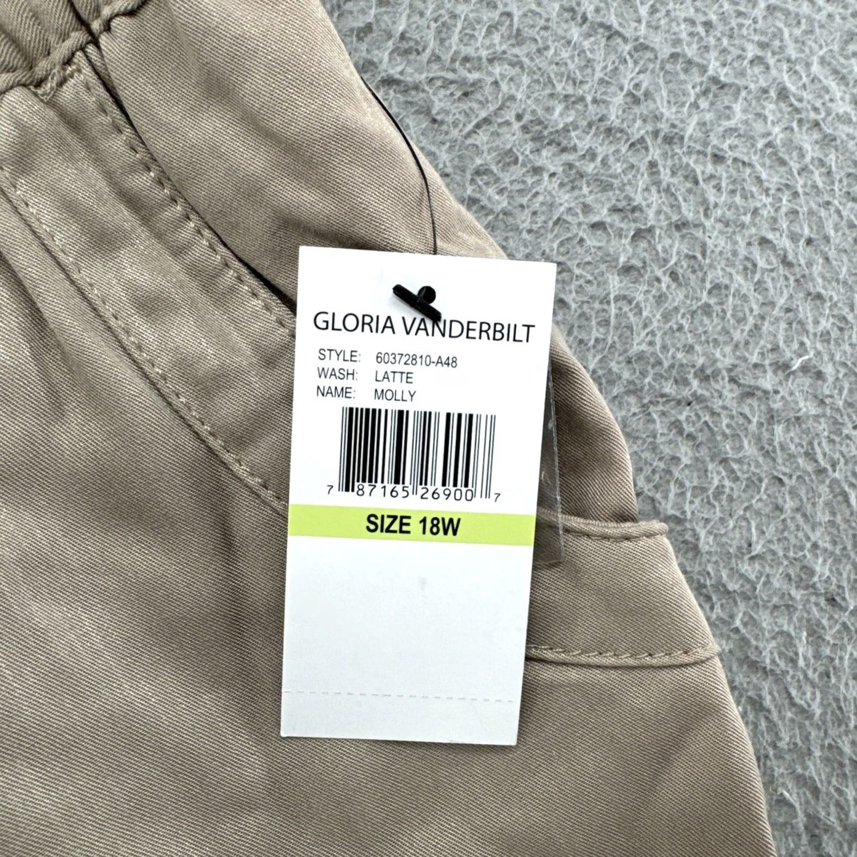 Gloria Vanderbilt Gloria Vanderbilt Molly Shorts Beige Rayon Cuffed Drawstring Elastic Waistband 18W Women Shorts +Pockets Casual Mid Rise Knit 90s Stil No Size 40" / US 18 - 3 Thumbnail