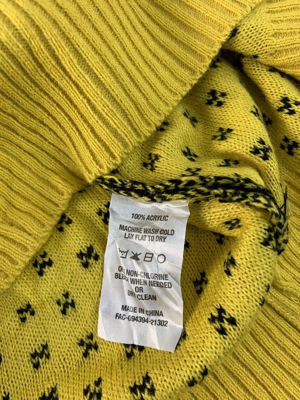 Hypebeast Hype Wu Tang 36 Chamber Tiger Knit Crewneck Hulu Sweater Size US XXL / EU 58 / 5 - 7 Thumbnail