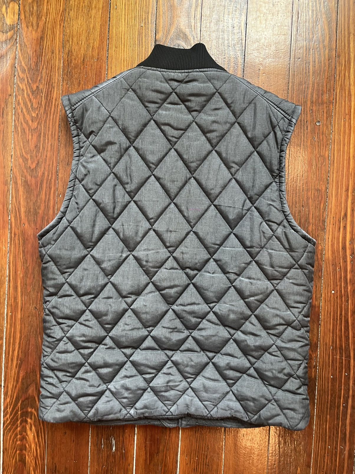 H&M H&M Charcoal Black Puffer Winter Vest – Men’s Medium Size US M / EU 48-50 / 2 - 2 Thumbnail
