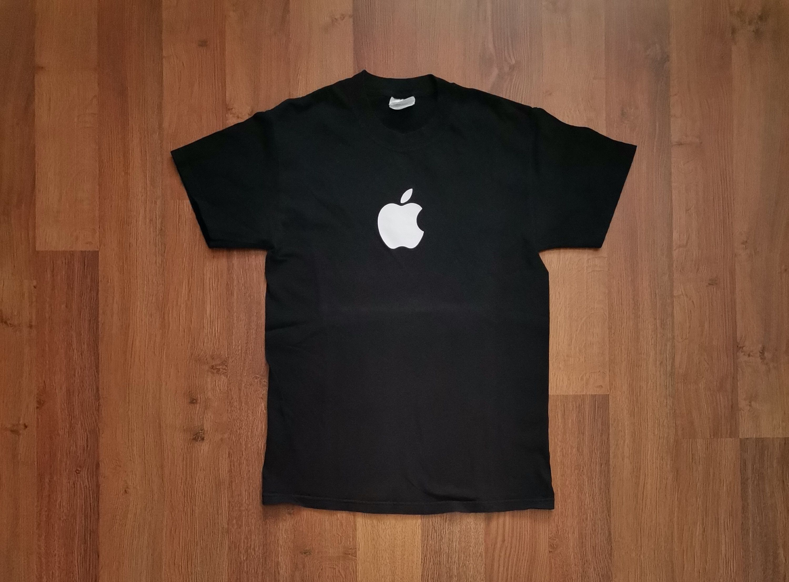 Apple Vintage Hanes Apple Logo T-Shirt Size US S / EU 44-46 / 1 - 1 Thumbnail