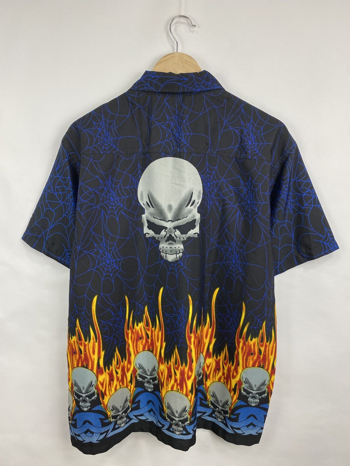 If Six Was Nine 🔥🕸💀 Vintage 90s Skull Skeleton Fire Shirt Rare Retro Y2K Size US L / EU 52-54 / 3 - 7 Thumbnail