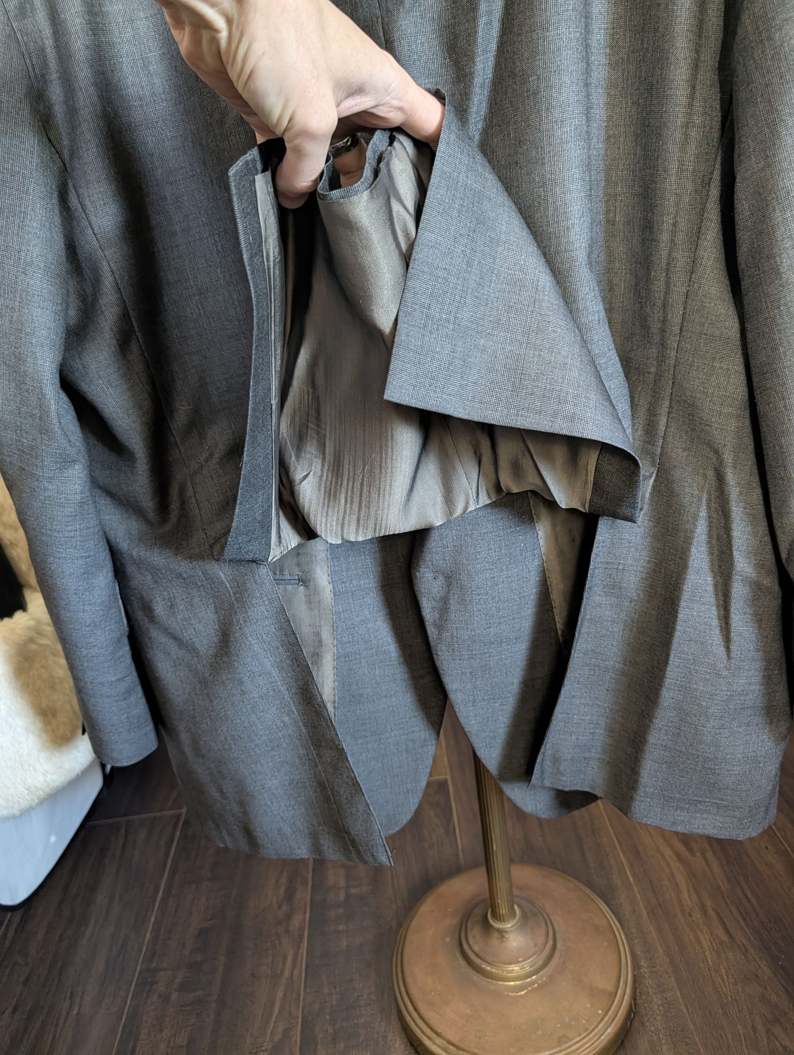 Hickey Freeman LORO PIANA 2pc Super 150s Worsted Wool gray suit Size 46R - 6 Thumbnail