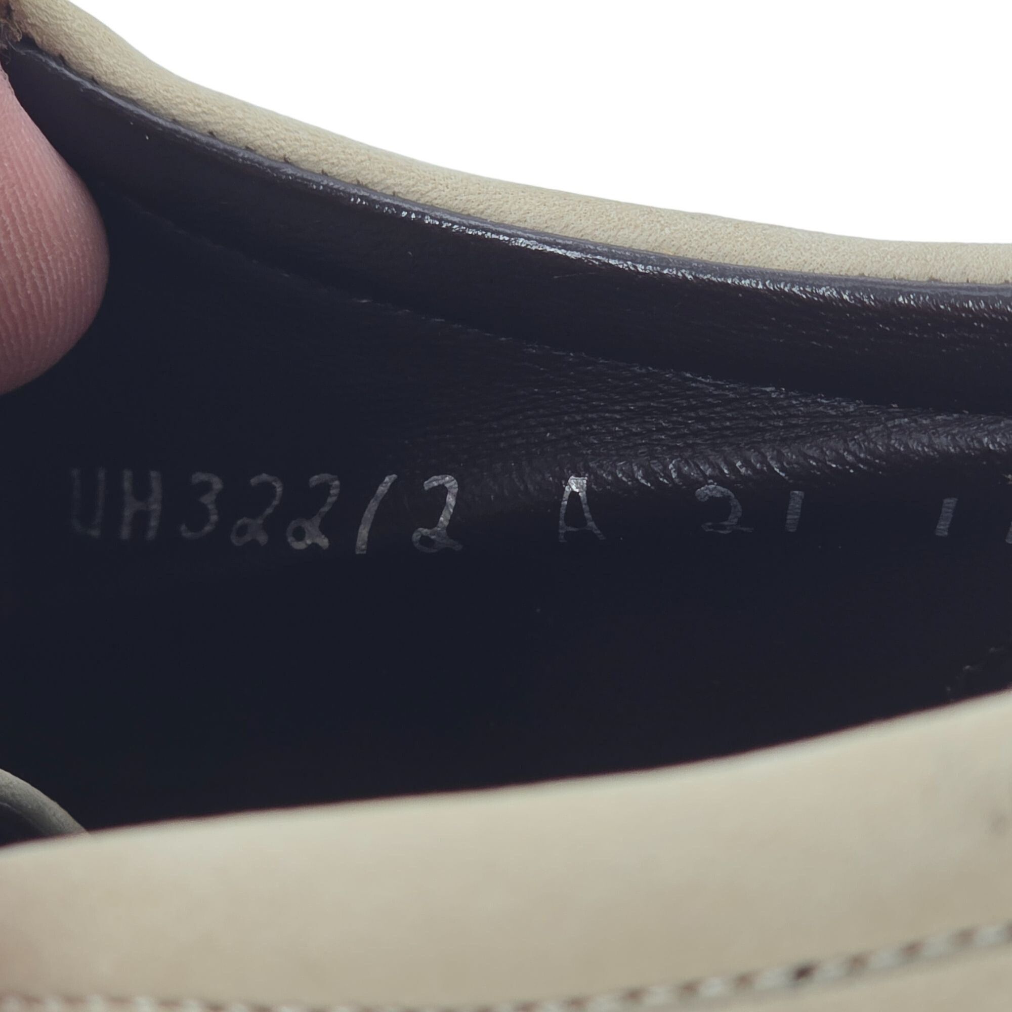 Salvatore Ferragamo Vintage Salvatore Ferragamo Sneaker Men 11 Beige Tan Leather Size US 11 / EU 44 - 11 Thumbnail