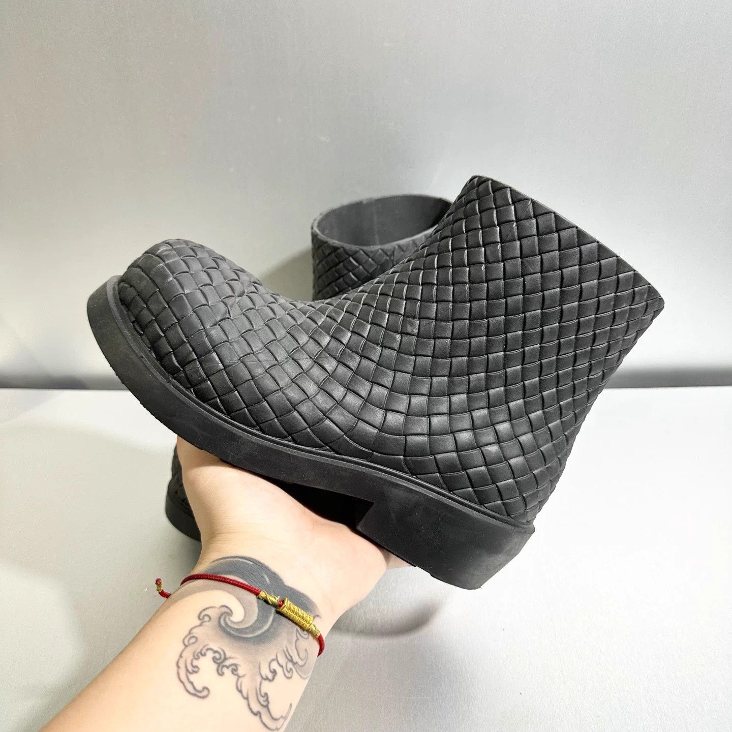 Bottega Veneta Bottega Veneta Black Woven Boots 37 EU Worn Once Size US 6 / IT 36 - 8 Thumbnail