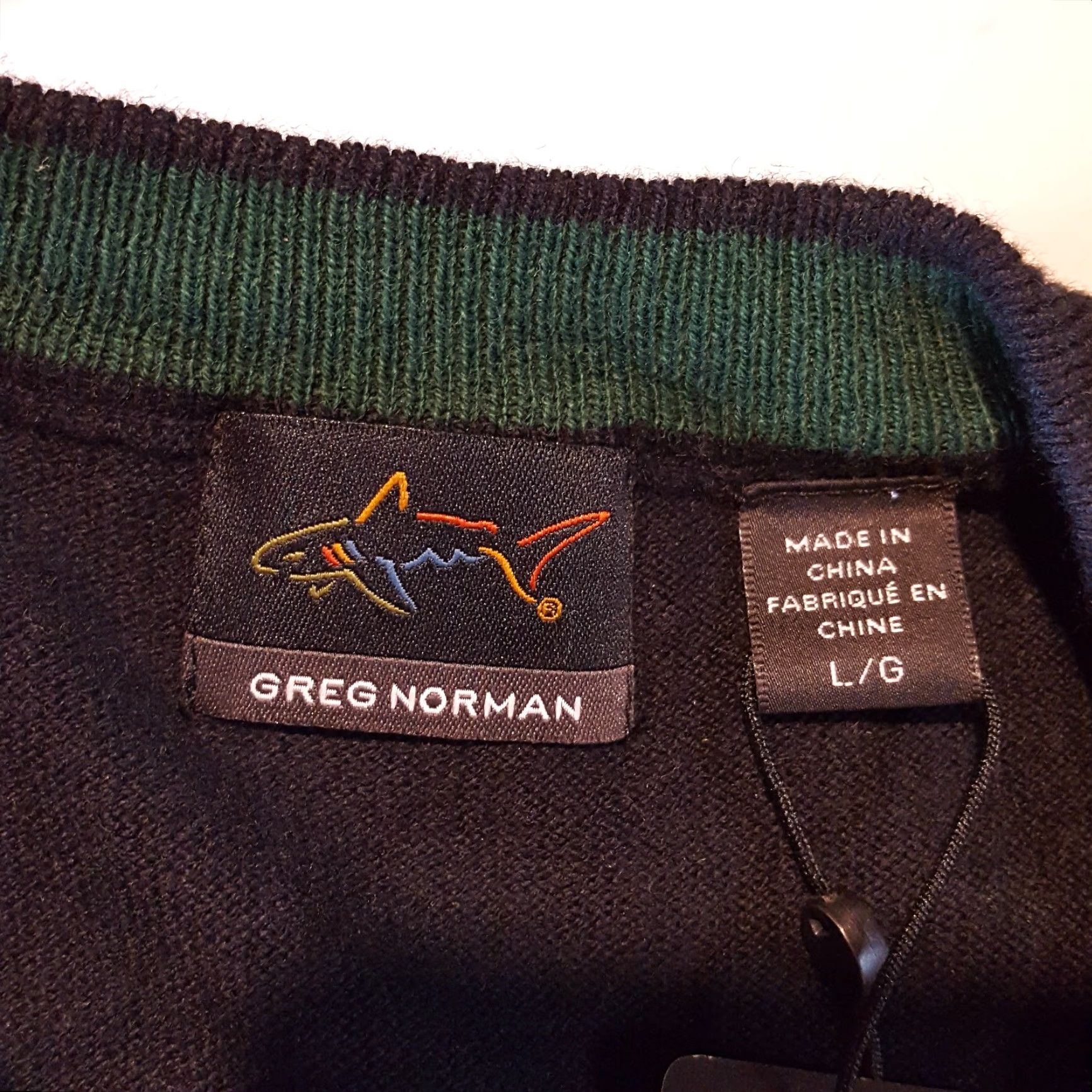 Vintage VINTAGE Greg Norman Black Plaid Knit Men's Size L Sweater Vest Golf Sports Pullover Knit Crew Neck Long Sleeve Casual 90s Retro Fall Winter NWT Size US L / EU 52-54 / 3 - 7 Thumbnail
