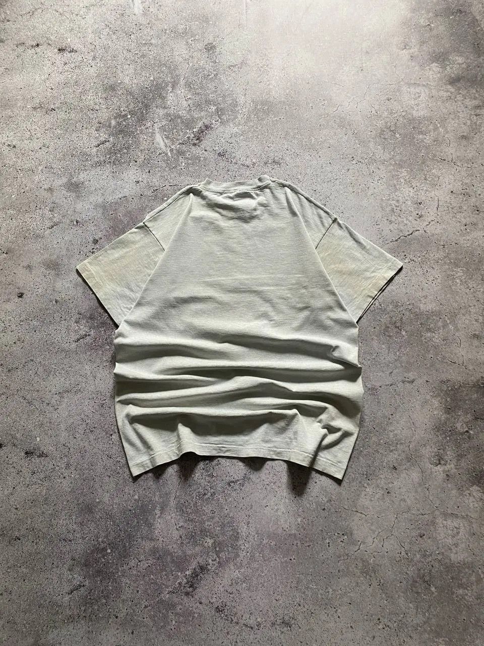 Cartoon Network VINTAGE 90s PEANUTS SNOOPY USA DISTRESSED CARTOON T SHIRT Size US XL / EU 56 / 4 - 10 Thumbnail