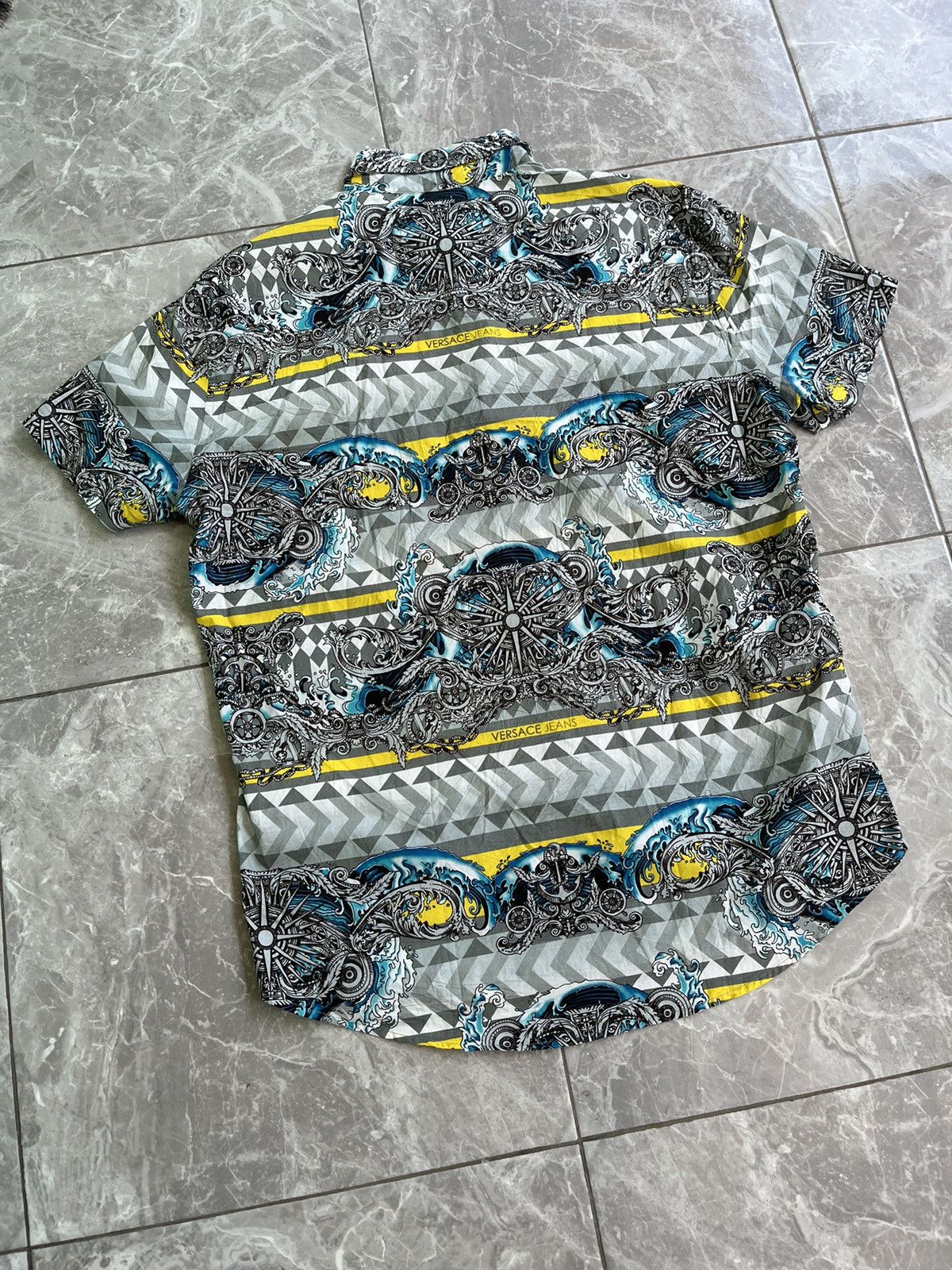 Versace Versace Jeans Full Print Button Shirt Size US M / EU 48-50 / 2 - 5 Thumbnail