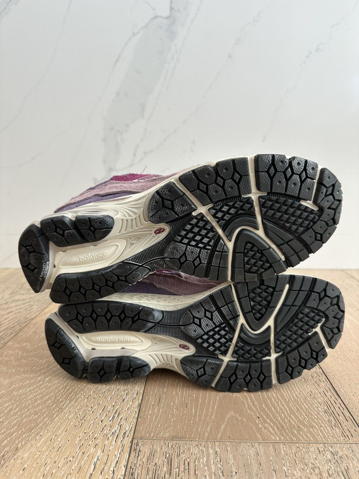 New Balance New Balance 2002R Protection Pack Pink Size US 10.5 / EU 43-44 - 6 Thumbnail