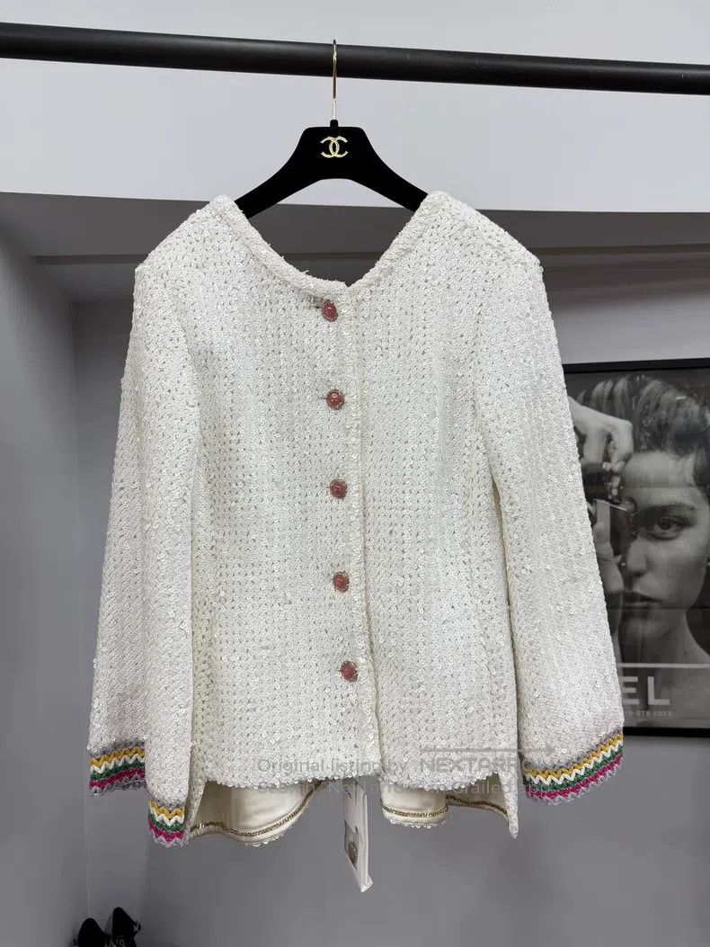 Chanel Chanel 22S white sequin beaded heavy industry jacket Size S / US 4 / IT 40 - 1 Thumbnail