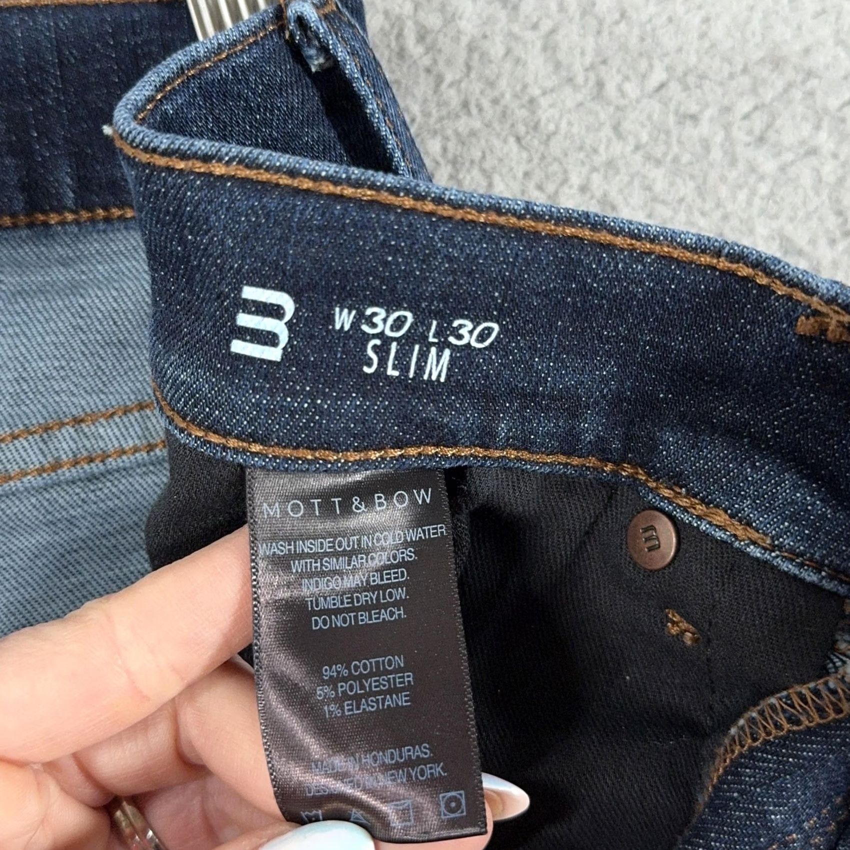 Mott & Bow Mott & Bow Jeans Slim Wooster 30x30 Slim Slim Jeans Mens Blue Dark Wash Denim Stretch Five-Pocket Zip Fly Button Closure Adult Men Size US 30 / EU 46 - 4 Thumbnail