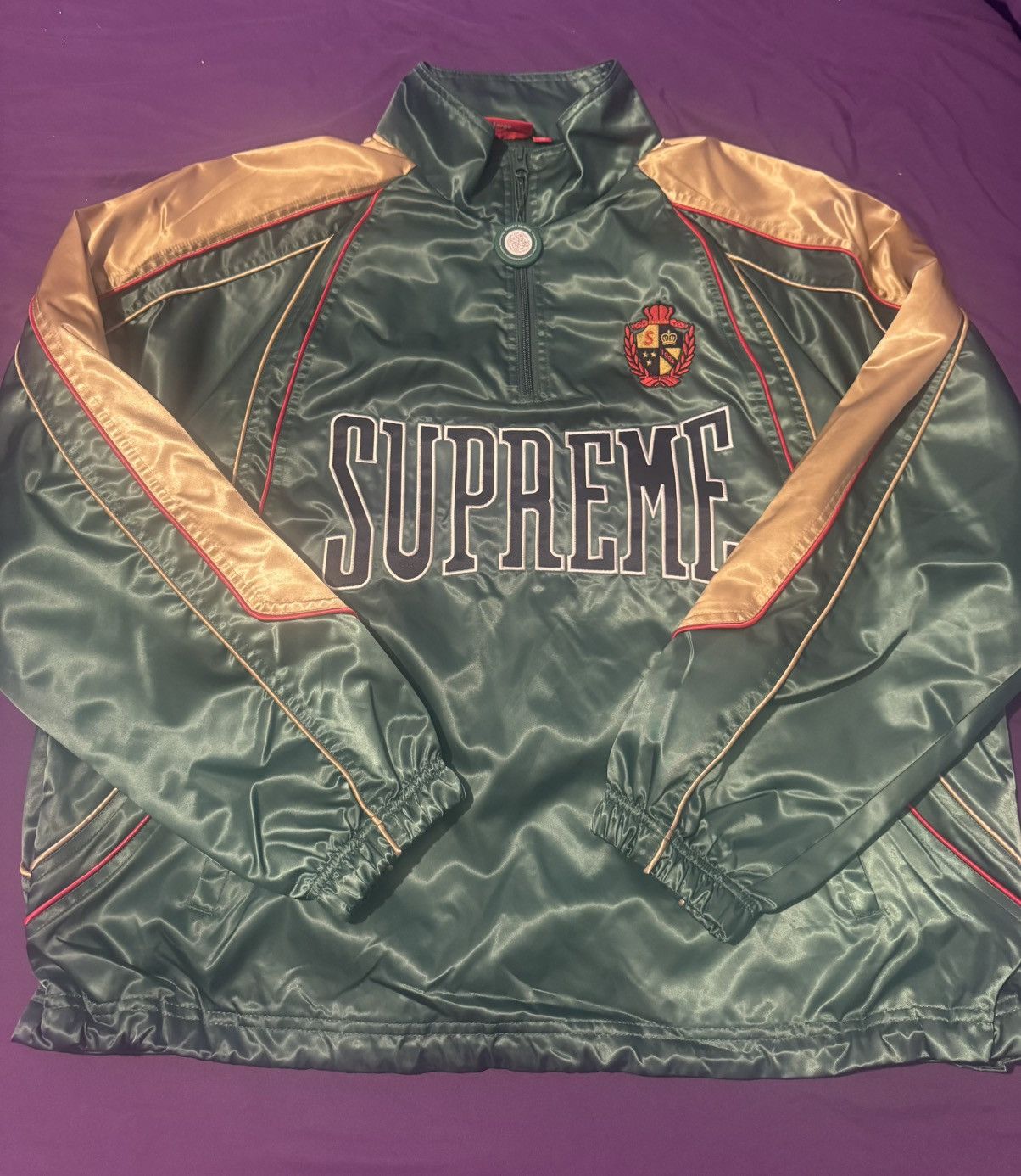 Supreme “Satin Piping Pullover”