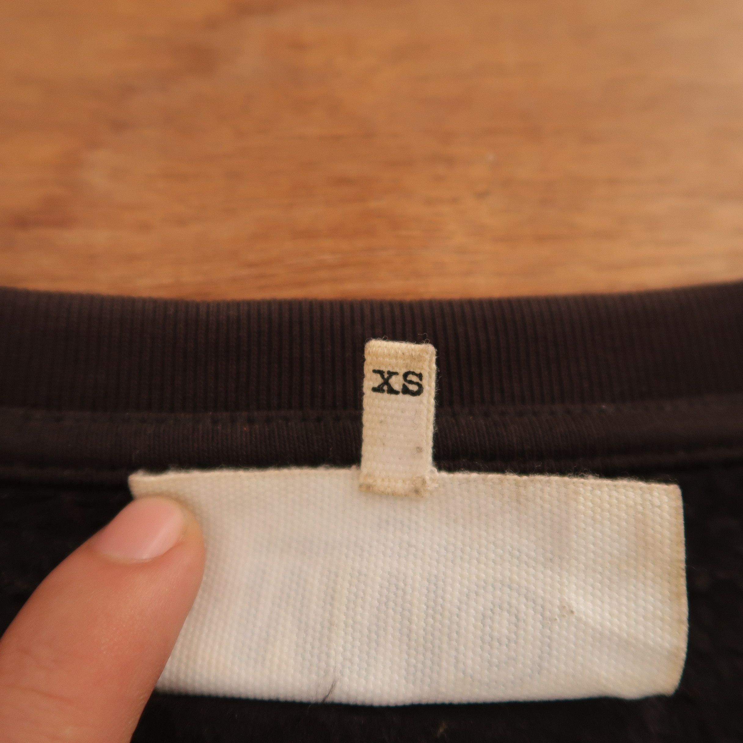 Maison Margiela SS 2015 Neon Lettering "Welcome" Sweatshirt Size US XS / EU 42 / 0 - 5 Thumbnail