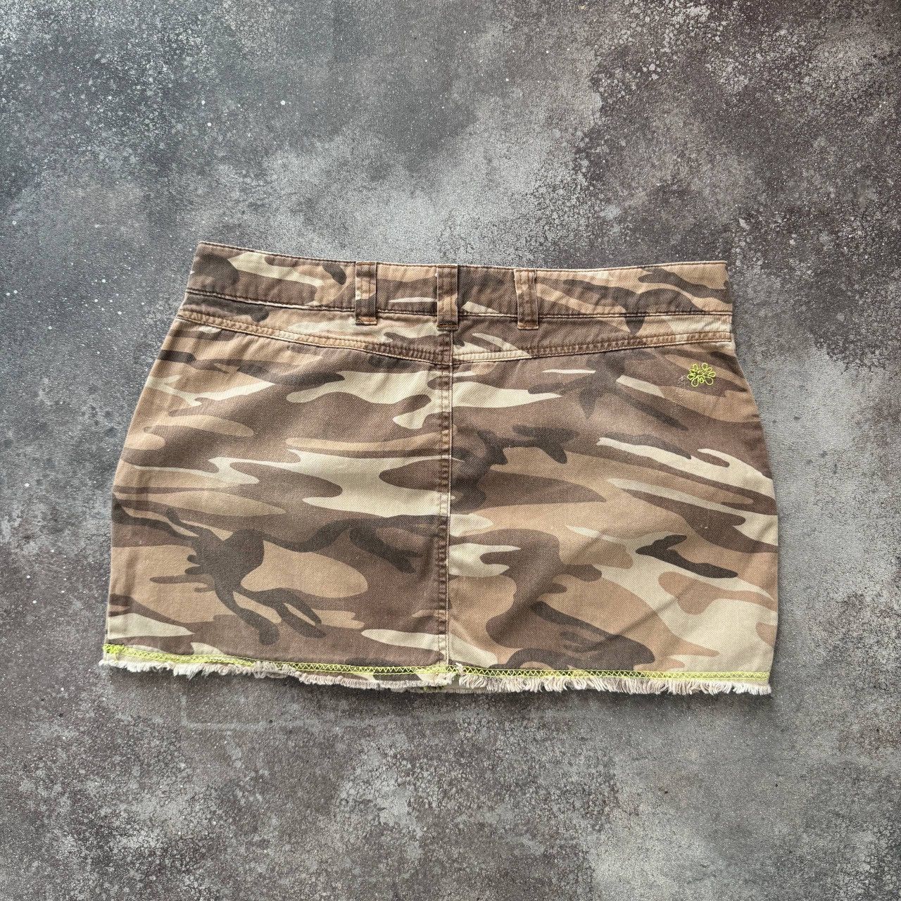 Hysteric Glamour 2000’s Vintage Camo Grunge Y2K Mini Skirt Size 30" / US 8 / IT 44 - 4 Thumbnail