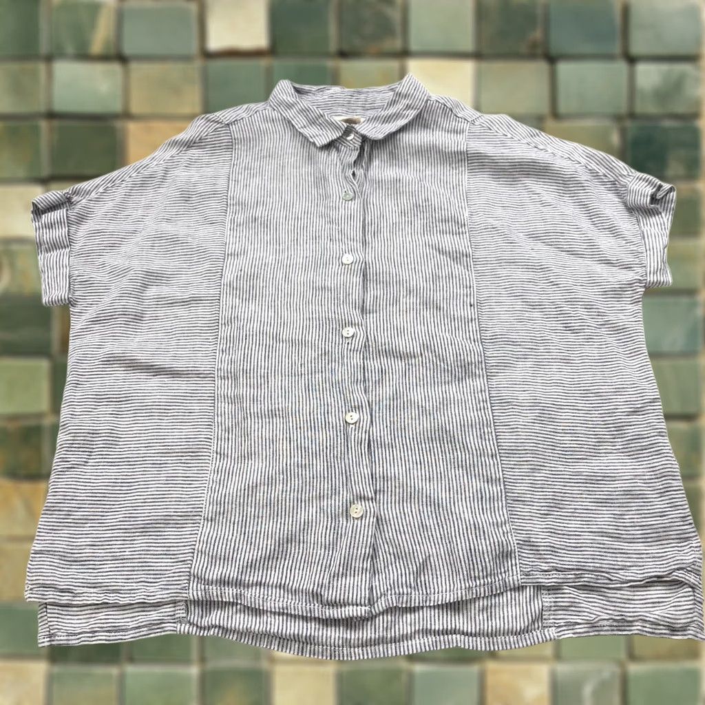 Christian Siriano Christian Siriano Shirt Medium 100% Linen Button Short Sleeve Striped Blue Women Size M / US 6-8 / IT 42-44 - 1 Thumbnail
