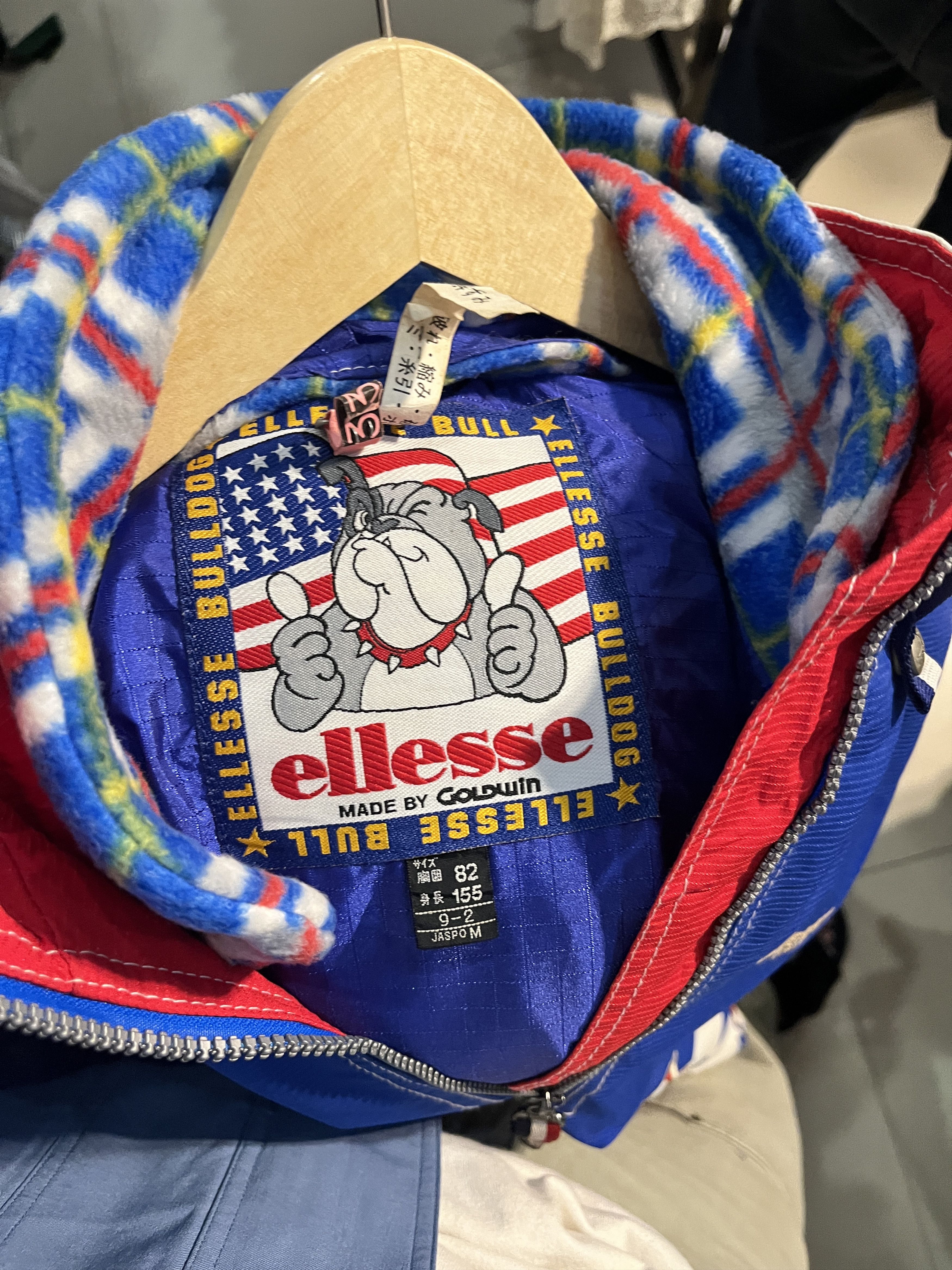 Ellesse Ellesse bulldog Size US M / EU 48-50 / 2 - 2 Thumbnail
