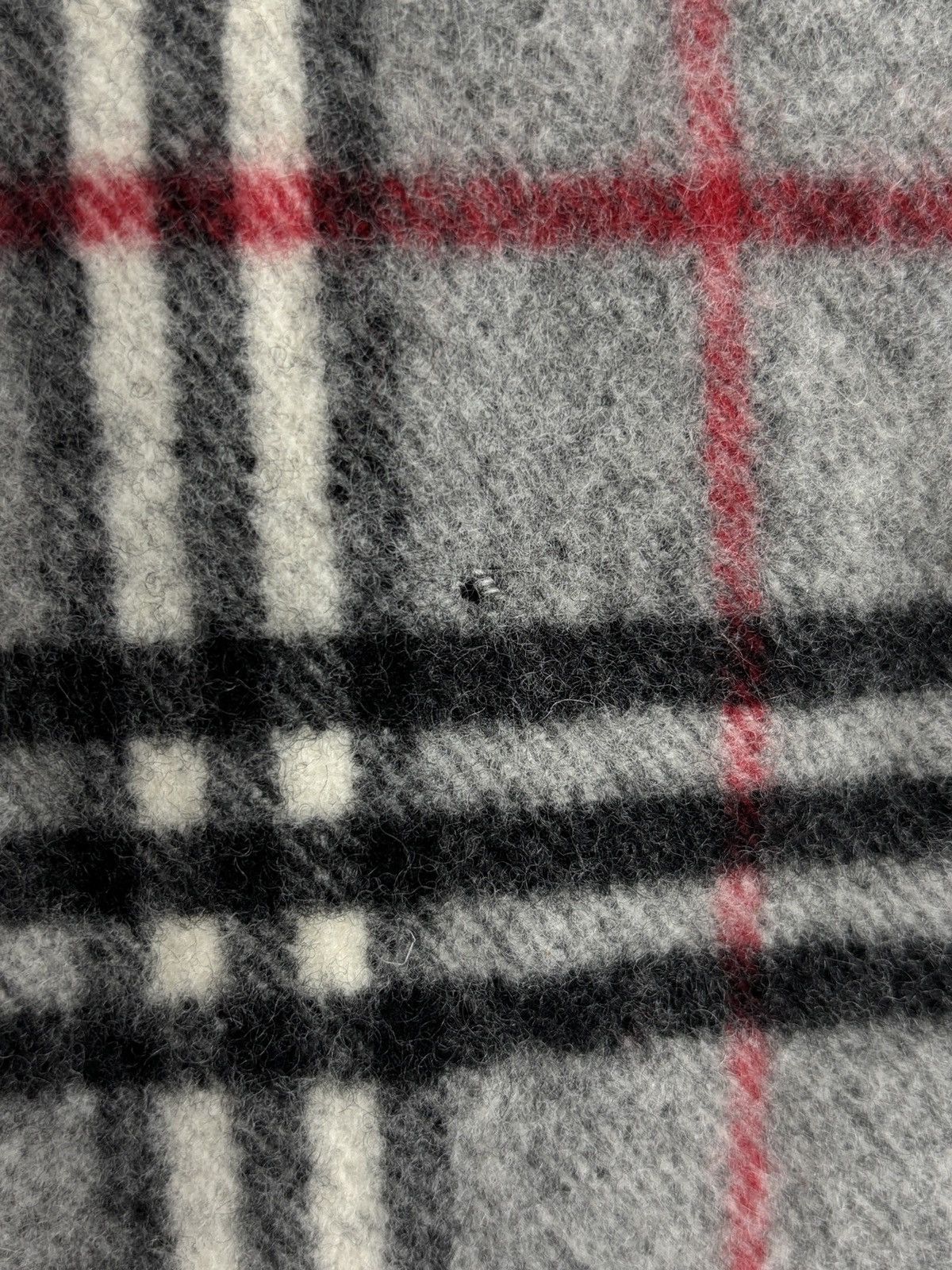 Burberry Burberry Vintage Grey Nova Check Scarf Size ONE SIZE - 8 Thumbnail
