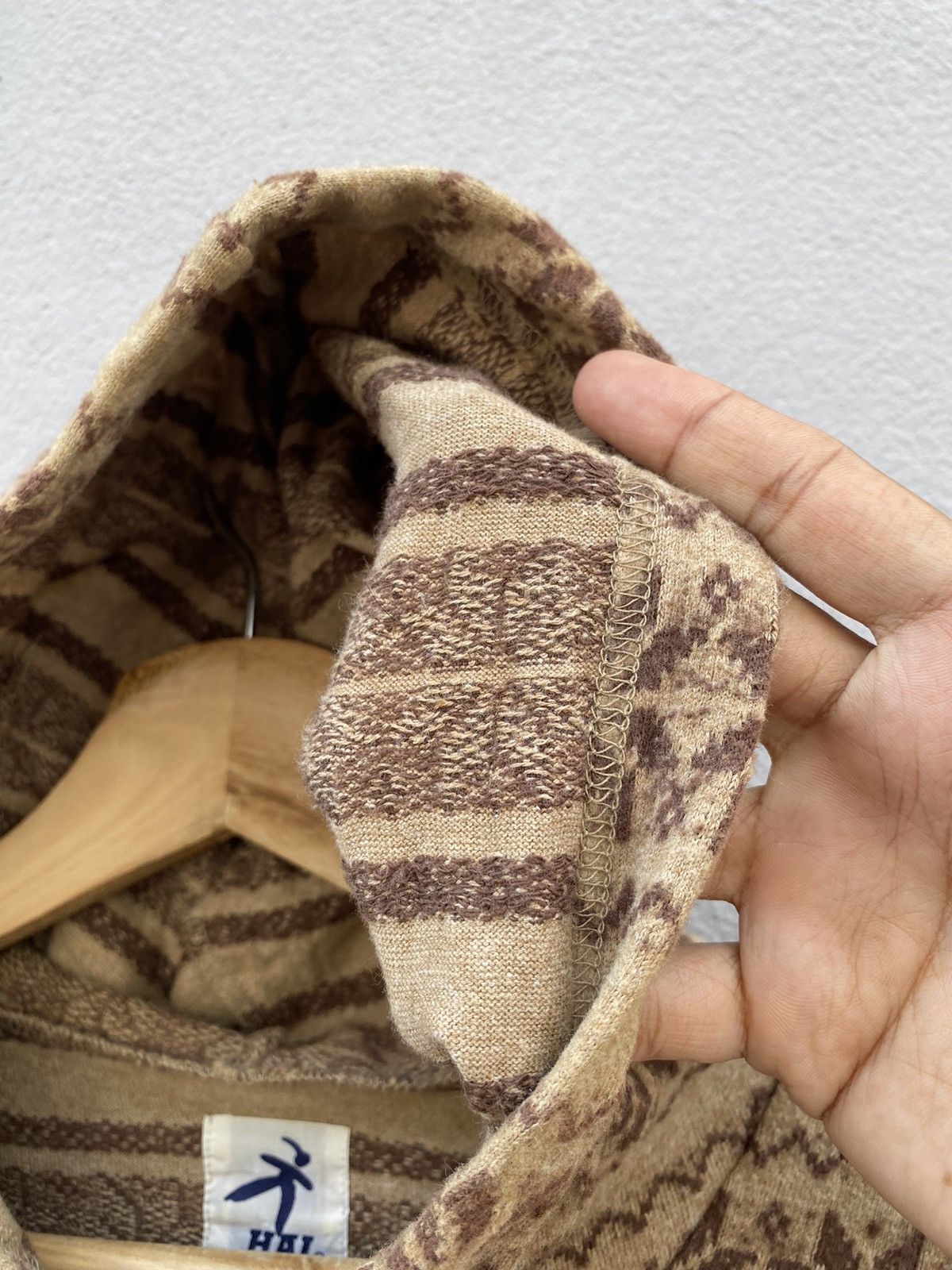 Hai Sporting Gear × Issey Miyake Vintage HAI SPORTING GEAR Native / Navajo Hoodie Size US M / EU 48-50 / 2 - 5 Thumbnail