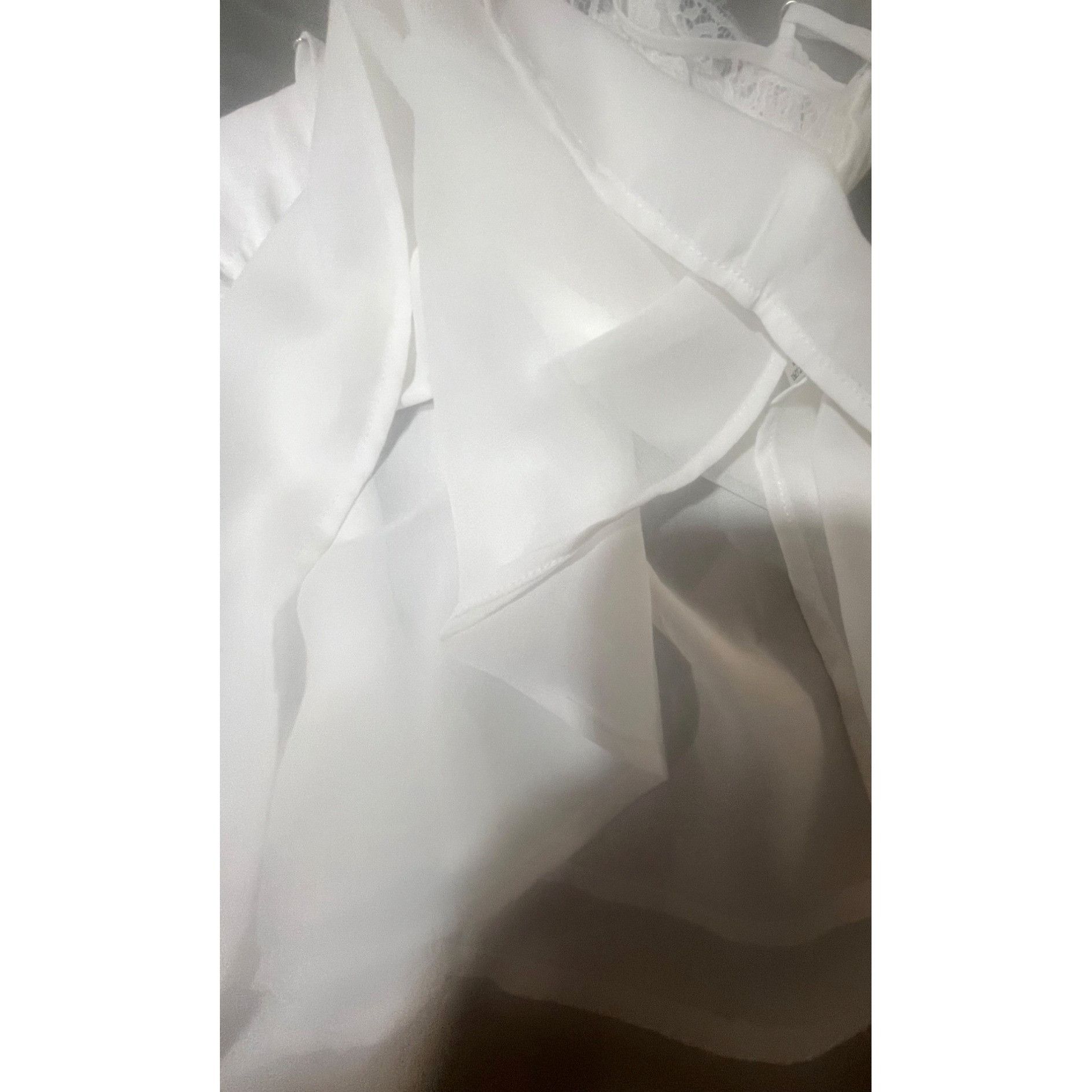Other LUSH Lace Trim V-neck Chiffon Camisole, Ivory, S Size S / US 4 / IT 40 - 6 Thumbnail