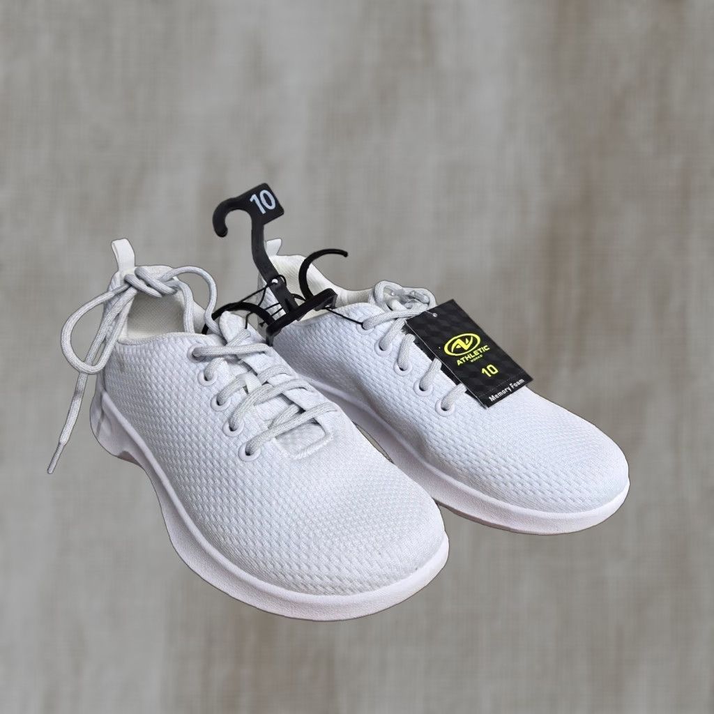 Athletic Works NEW Athletic Works Sneakers Shoes Adult Womens 10 White Lifestyle Jogger NEW Size 32" / US 10 / IT 46 - 1 Thumbnail