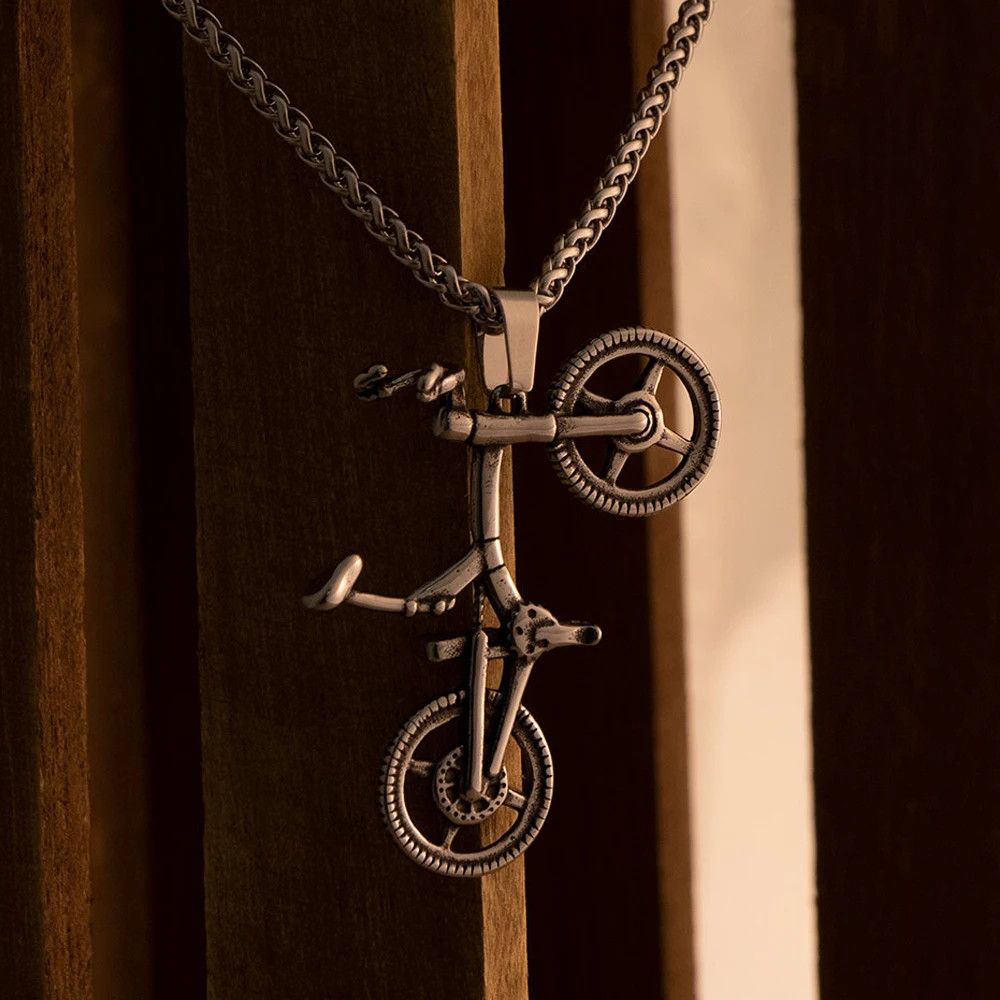 Jewelry Vintage Bike Pendant Necklace Size ONE SIZE - 1 Thumbnail