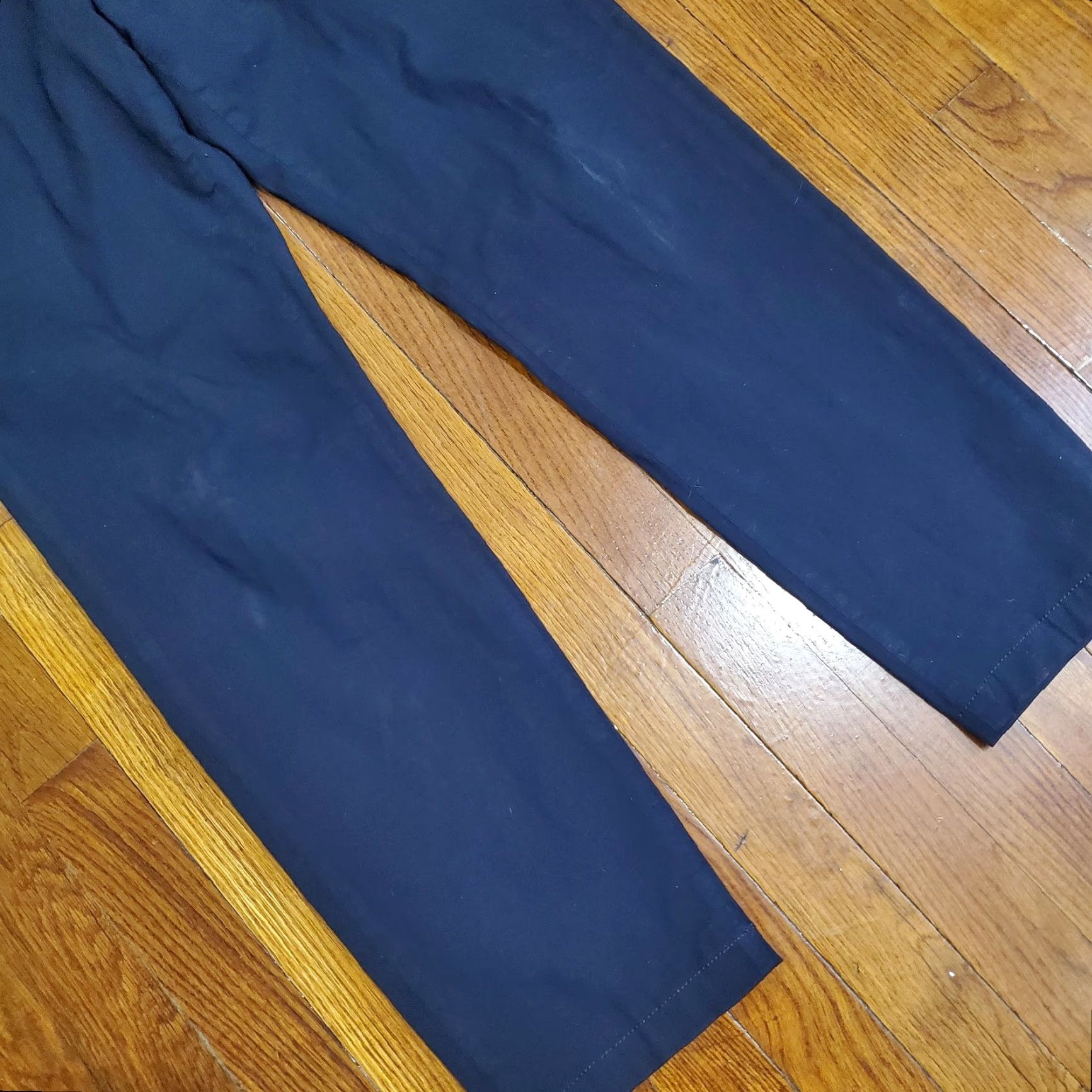 Theory VINTAGE? No. Size US 33 - 5 Thumbnail