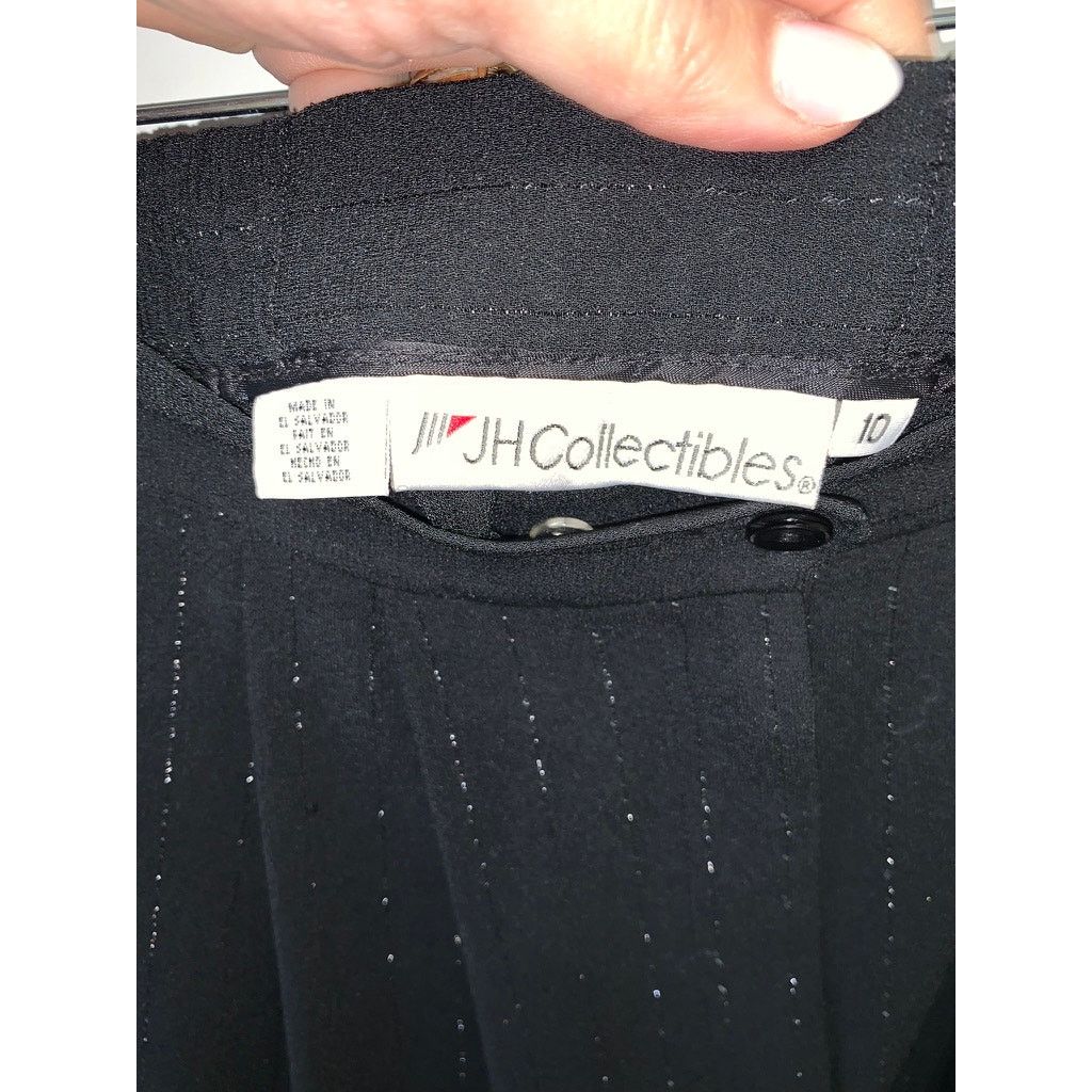 JH Collectibles JH Collectibles Women's Black Pinstripe PantSuit Set Size 10 Size 32" / US 10 / IT 46 - 4 Thumbnail