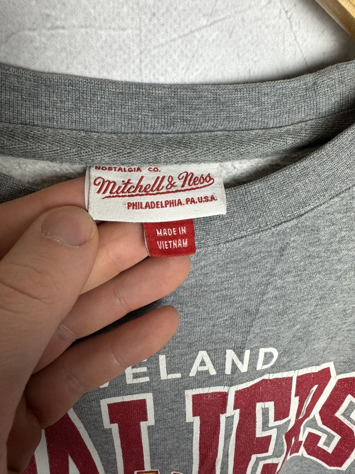 Mitchell & Ness × Vintage Cavaliers Sweatshirt Mitchell & Ness Vintage Size US M / EU 48-50 / 2 - 3 Thumbnail
