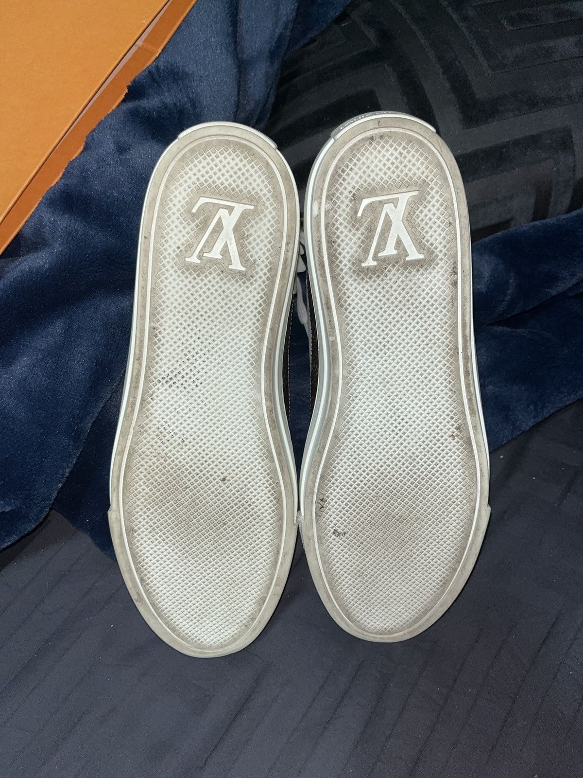 Louis Vuitton Louis Vuitton High Top Sneakers Size US 7 / IT 37 - 6 Thumbnail