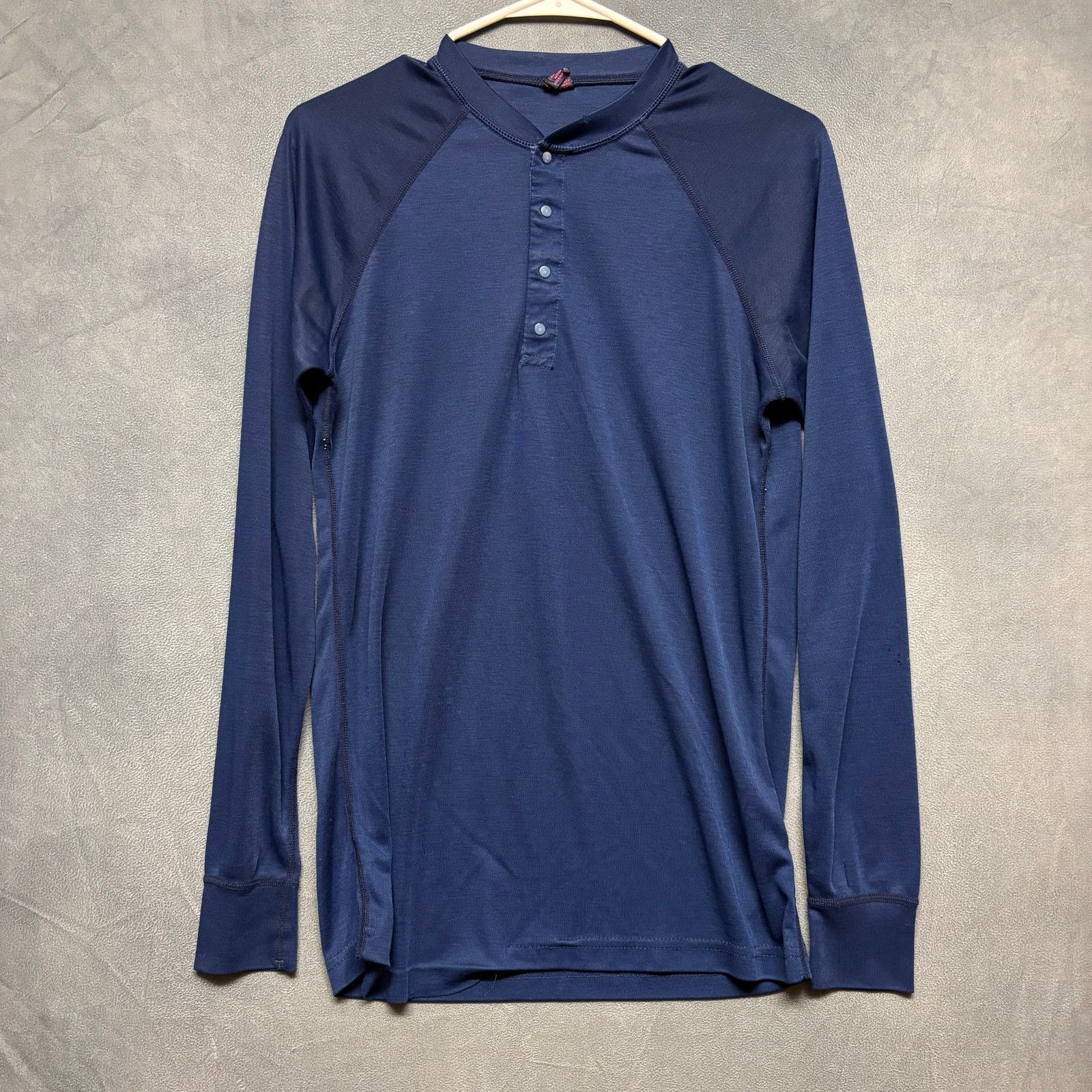 Patagonia Vintage Patagonia Capilene Base Layer Shirt Men Medium USA Size US M / EU 48-50 / 2 - 1 Thumbnail