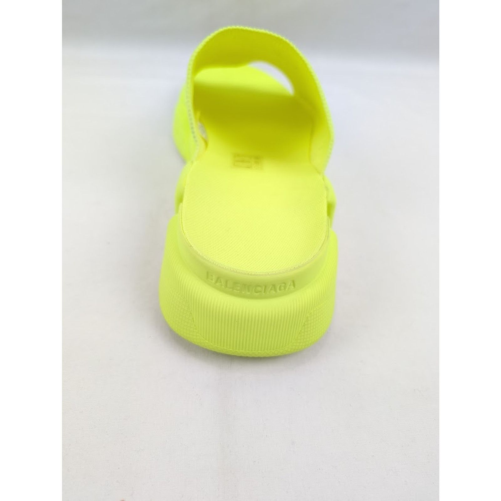 Balenciaga o1rshd1 Speed 2.0 Slides in Fluo Yellow Size US 11 / EU 44 - 10 Thumbnail