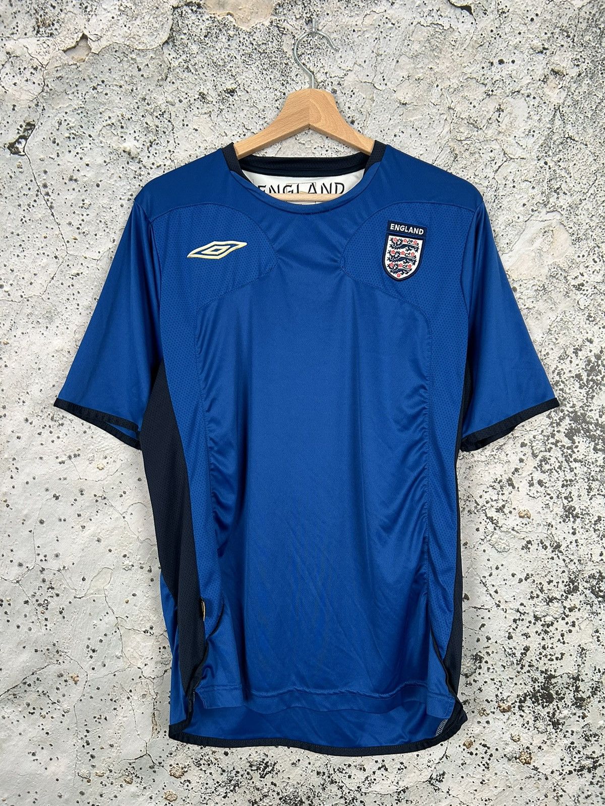 Umbro Vintage Umbro England Soccer Jersey Football 90s Hype Size US M / EU 48-50 / 2 - 1 Thumbnail