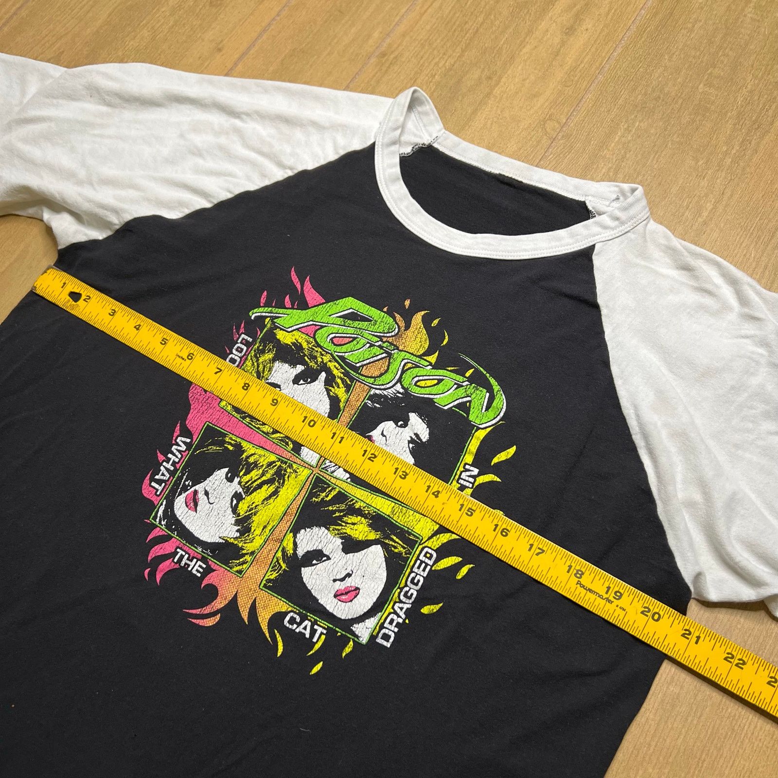 Vintage Poison Tour 2018 Raglan Band T Shirt 3/4 Sleeve Rock L/M Size US L / EU 52-54 / 3 - 6 Thumbnail